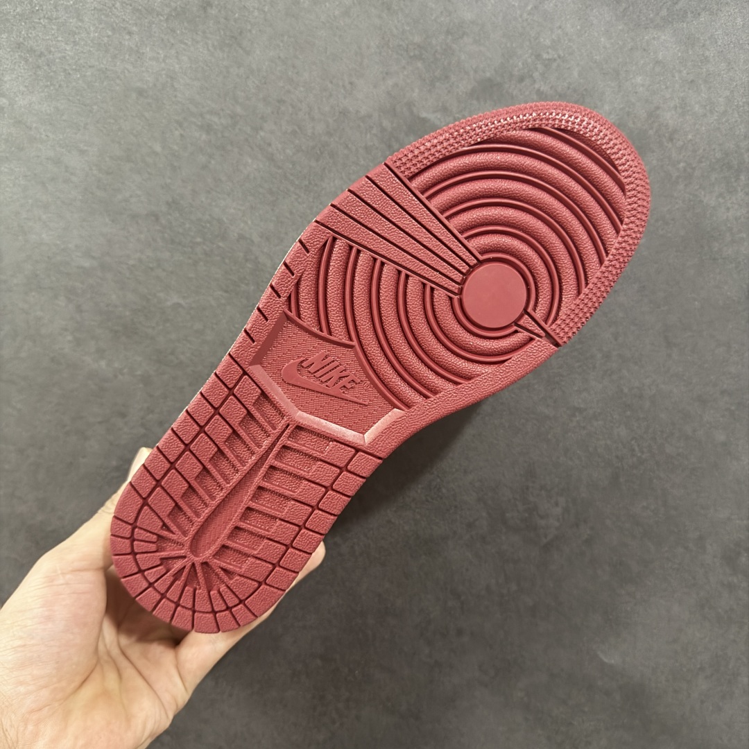 280 【定制版】Air Jordan 1 Low AJ1 乔1 情人节限定 红樱桃 高端定制 低帮复古篮球鞋 XX3168-520