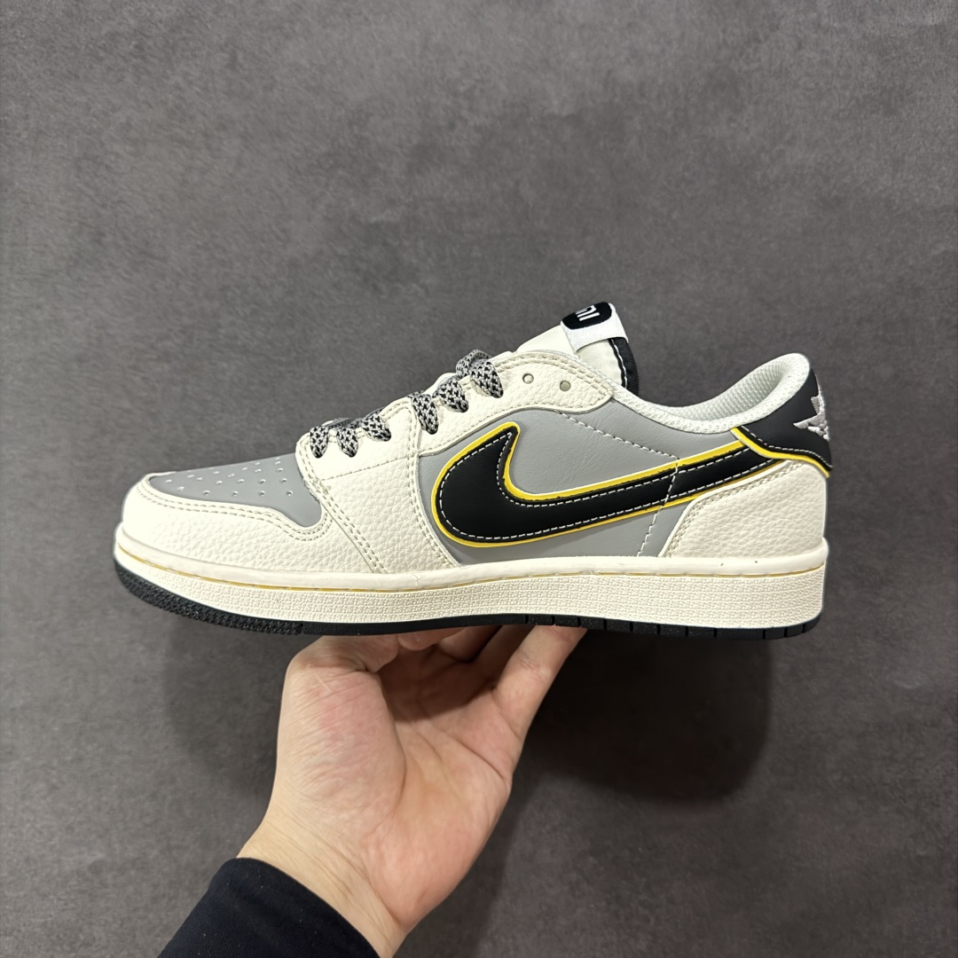 200 【定制版】Travis Scott x Fragment Design x Jordan Air Jordan 1 Low SP “小米联名——SU7Ultru” XX3168-162