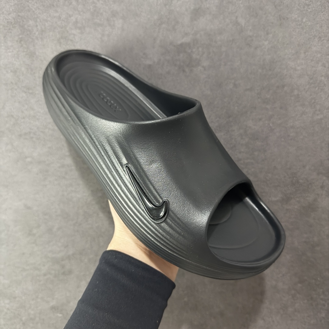 110 Nike ReactX Rejuven8 一脚蹬夏日穿搭凉鞋 HV4479-001