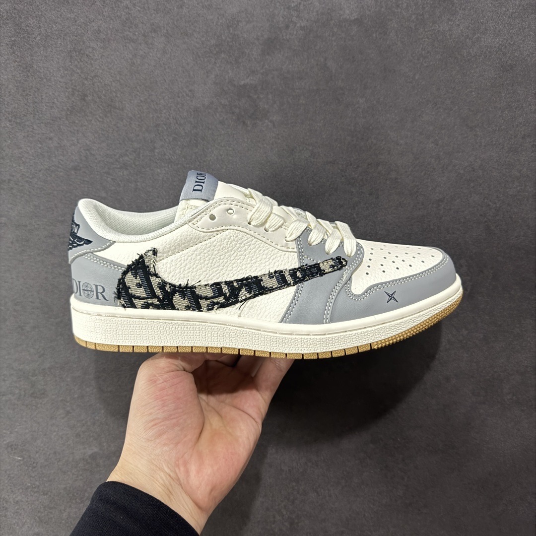 260 【定制版】Dior x Air Jordan 1 Low 定制配色 迪奥联名 乔1 AJ1经典低帮休闲百搭板鞋 XF8698-077