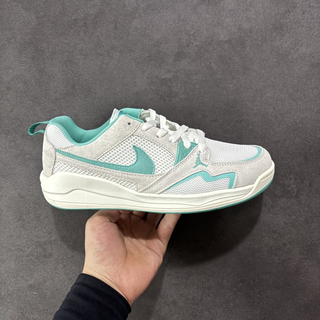 【公司级】NK Air JORDAN CMFT ERA 复古单品 模具数据档案开发制造 纯粹还原公司版型鞋型 公司正确鞋面纹路 中底Formula 23缓震系统原厂鞋舌厚度海绵 原厂高频侧边字体模油墨印刷 原厂高弹材质鞋垫 回弹性跟公司一致 原中底布缝合走线以及注脚孔和钢印 货号：HJ6778-113 尺码：36 36.5 37.5 38 38.5 39 40 40.5 41 42 42.5 43 44 45-选品中心