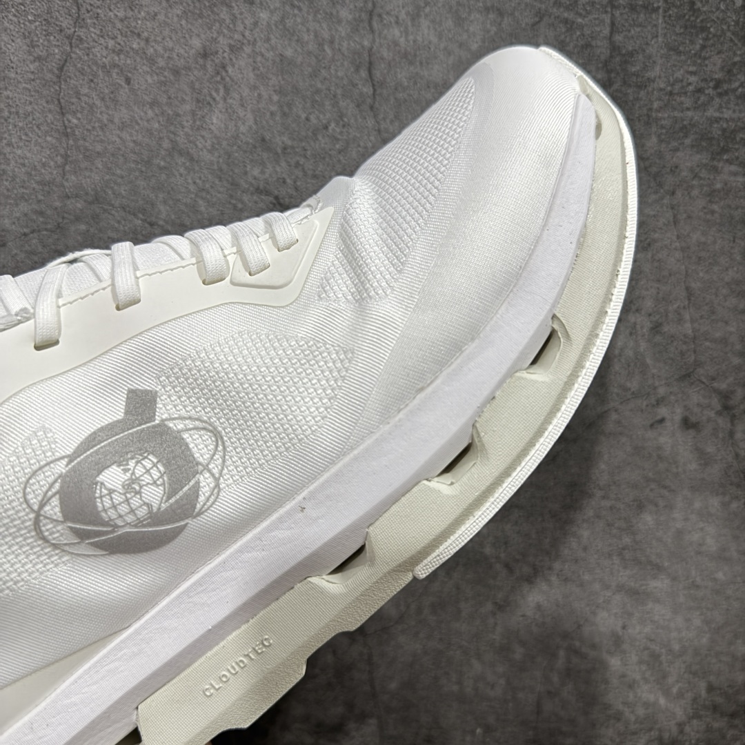 图片[6]-【公司级】KITH x On昂跑 Cloudzone 舒适百搭防滑耐磨 低帮 休闲跑步鞋 CloudTec®专利科技鞋底搭载耐温耐用革新中底泡棉 同时以摇椅圆弧的机能感轮廓 带来流畅平稳的迈步 轻量透气的工程网格结合环保人造麂皮 衬托出活力醒目的视觉效果 饰有品牌Logo的TPU鞋带扣 让系带方式别具一格 是日常穿搭、旅行和城市探索的理想之选 尺码：36-45-选品中心