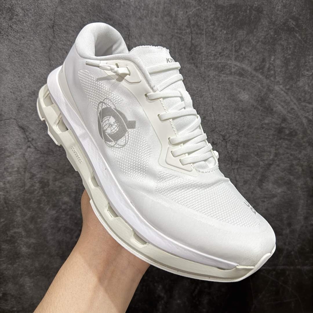 图片[3]-【公司级】KITH x On昂跑 Cloudzone 舒适百搭防滑耐磨 低帮 休闲跑步鞋 CloudTec®专利科技鞋底搭载耐温耐用革新中底泡棉 同时以摇椅圆弧的机能感轮廓 带来流畅平稳的迈步 轻量透气的工程网格结合环保人造麂皮 衬托出活力醒目的视觉效果 饰有品牌Logo的TPU鞋带扣 让系带方式别具一格 是日常穿搭、旅行和城市探索的理想之选 尺码：36-45-选品中心