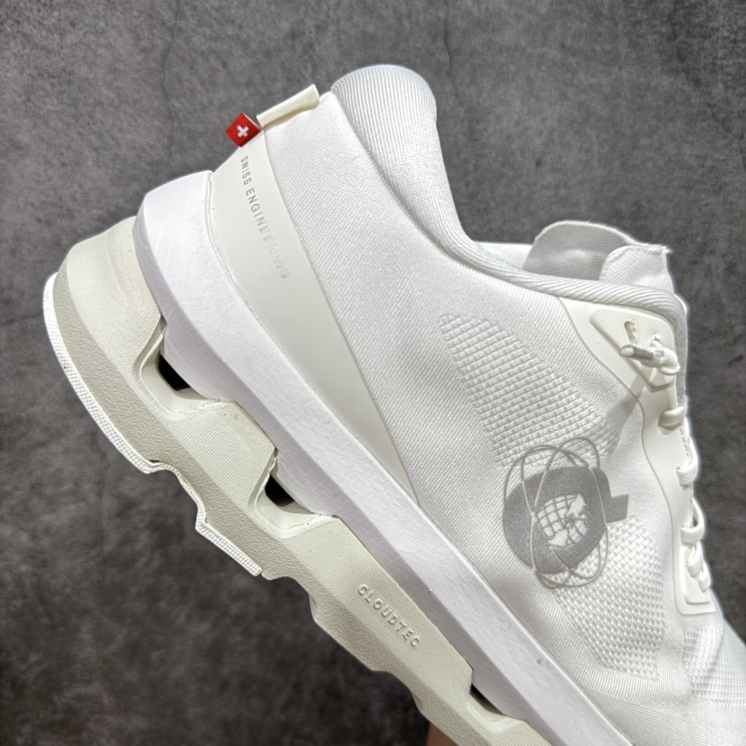 图片[7]-【公司级】KITH x On昂跑 Cloudzone 舒适百搭防滑耐磨 低帮 休闲跑步鞋 CloudTec®专利科技鞋底搭载耐温耐用革新中底泡棉 同时以摇椅圆弧的机能感轮廓 带来流畅平稳的迈步 轻量透气的工程网格结合环保人造麂皮 衬托出活力醒目的视觉效果 饰有品牌Logo的TPU鞋带扣 让系带方式别具一格 是日常穿搭、旅行和城市探索的理想之选 尺码：36-45-选品中心