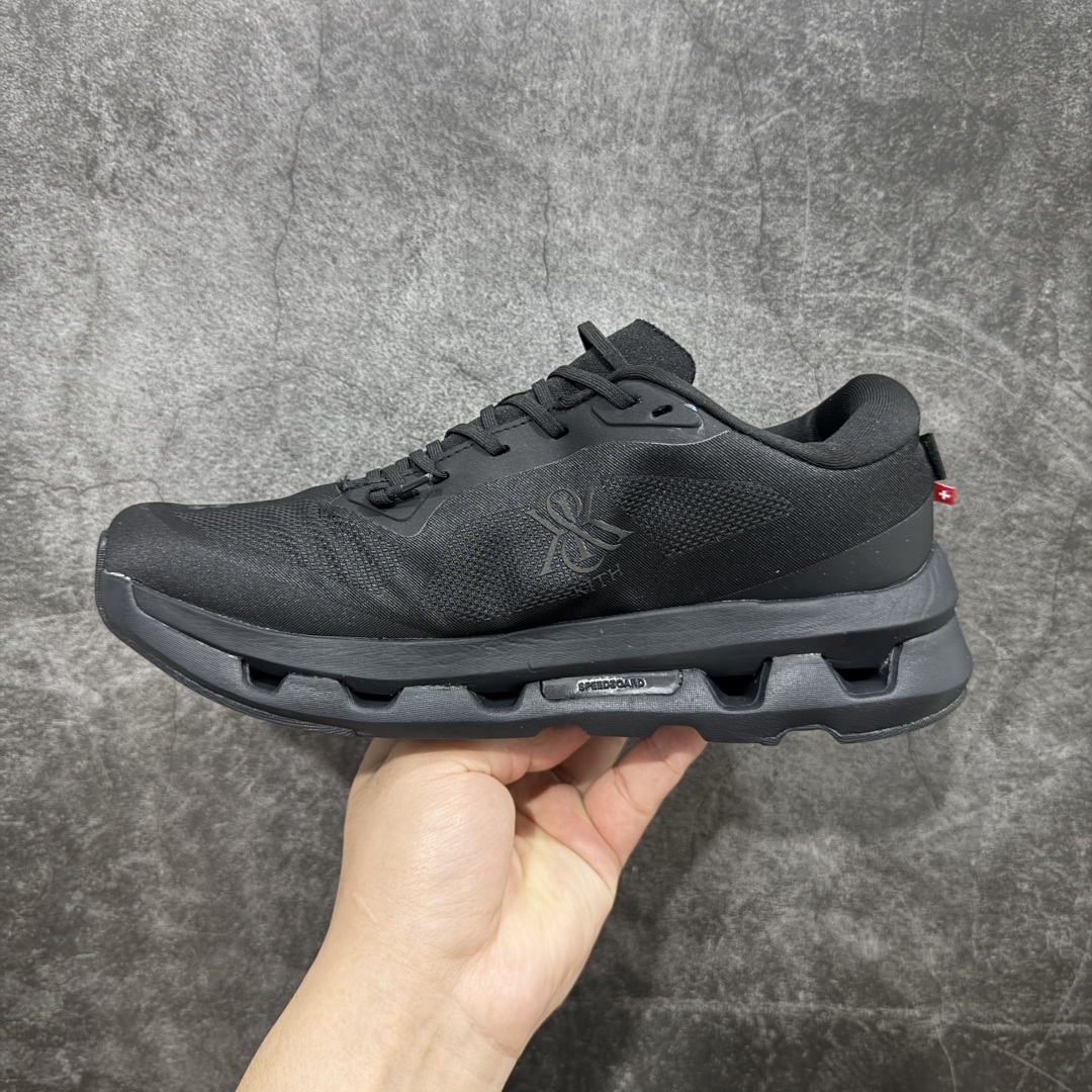 200 KITH x On昂跑 Cloudzone 舒适百搭防滑耐磨 低帮 休闲跑步鞋