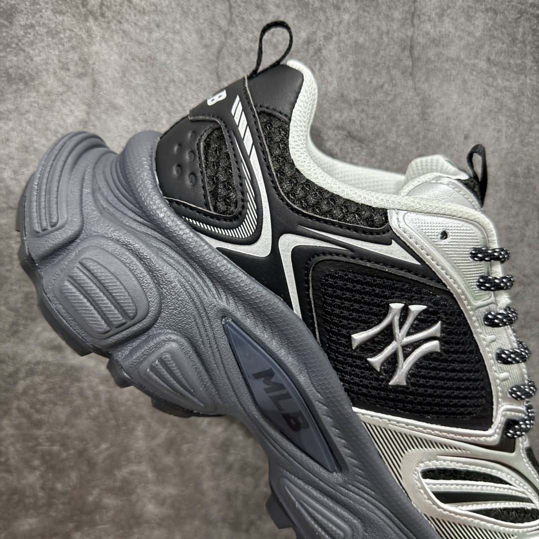 图片[7]-【纯原订单】MLB Winner Chunky 25新款 NY百搭舒适休闲潮流运动厚底增高 防滑耐磨 低帮 老爹鞋 男女同款 银色 潮流厚底时尚街头赛博老爹鞋 MLB官方同步出货 虞书欣等众多潮流明星同款 高弹双层MD大底 原楦原档案数据开发版型（完美鞋头弧度/后套收口效果🆚市面文案版本‼️） 原厂立体填充鞋舌海绵 中底注胶孔原数据开发模具大底原厂转印标市面上唯一纯原版本 原材料打造 内增高6cm 原厂1：1模具开发 原厂进口纳米材质 原盒雷射防伪标包装 天猫订单品质 官网尺码：35 36 36.5 37.5 38 38.5 39 40 40.5 41 42 42.5 43 44 45-选品中心