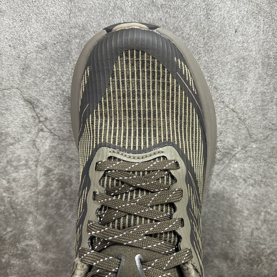 【HK纯原】HOKA ONE ONE Bondi 8 邦代八代缓震网面耐磨低帮跑步鞋