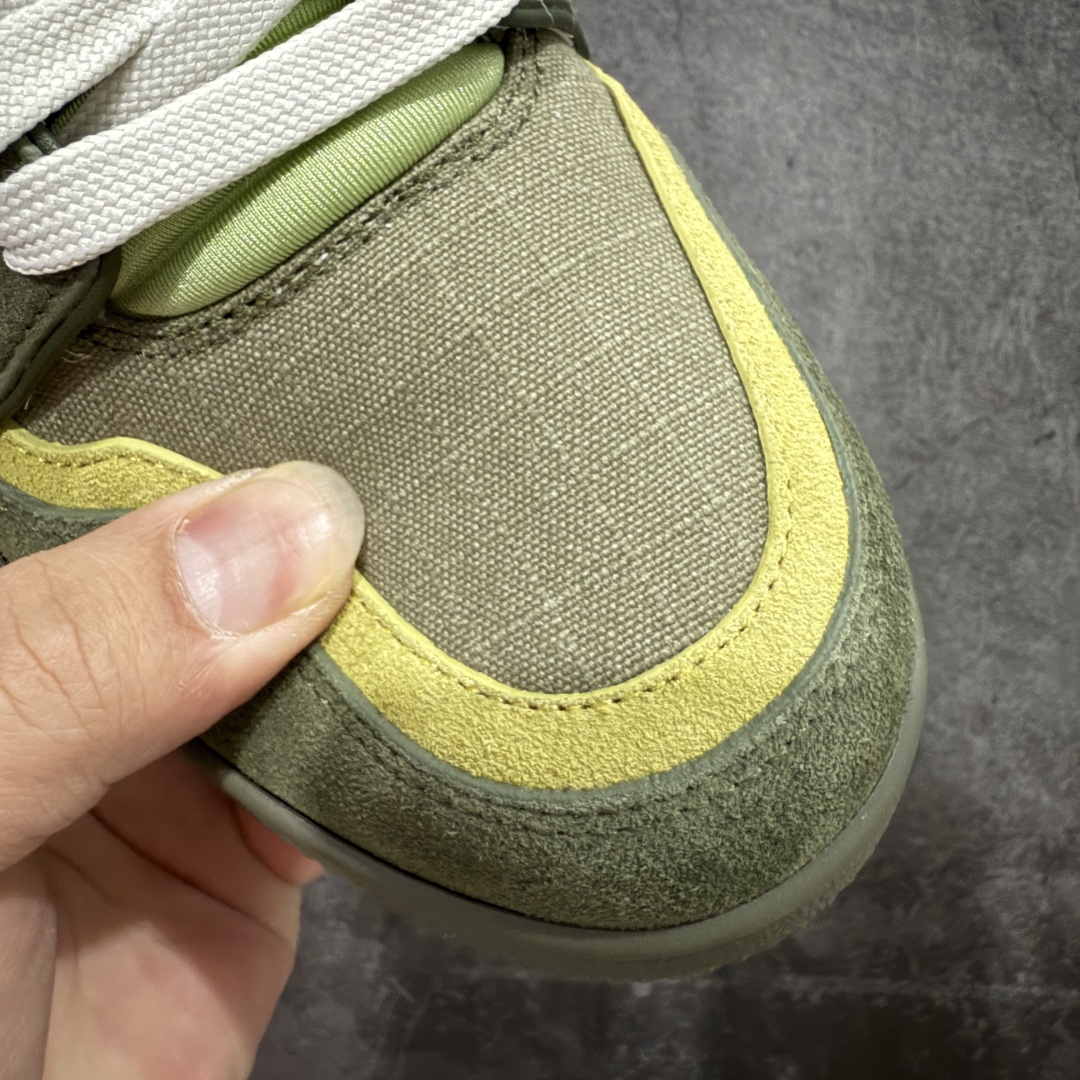 图片[5]-【HS纯原礼盒版】 LV Trainer系列高奢运动鞋 墨绿色 新款芯片顶级 潮人必备单品 同步ZP官网空胶工艺 鞋舌、挂饰均镶嵌NFC芯片感应装置 正确胶片断点式设计 中底正确还原原版油印字母比例 1：1原楦格板、楦头、刀磨全新升级！ 独家订制顶级压纹麂皮 原版开模TPU大底 质感原版一致 垫脚聚米微料加透气英伦网布 披靡市场任何版本！细节完美呈现！ 代购指定版本 全新升级最新双盒包装 扫码秒进官网！ 全套包装配件同比原版 尺码： 39-45-选品中心