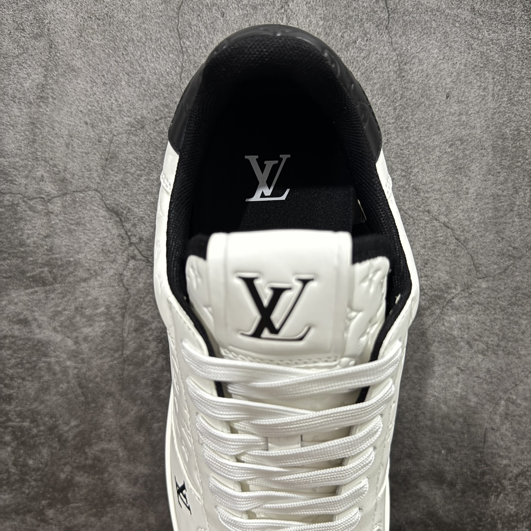 图片[8]-【海淘代购版】Louis Vuitton LV 路易威登 Rivoli 低帮休闲板鞋 海淘代购同渠道品质 高端零售 外贸充正专供 原版购入开发 ZP级全套包装 完美楦型 正确卡色 大底TPU 质感媲美原版 细节与原版一致 请注意区分市面通货材 尺码：38 39 40 41 42 43 44 45 46-选品中心