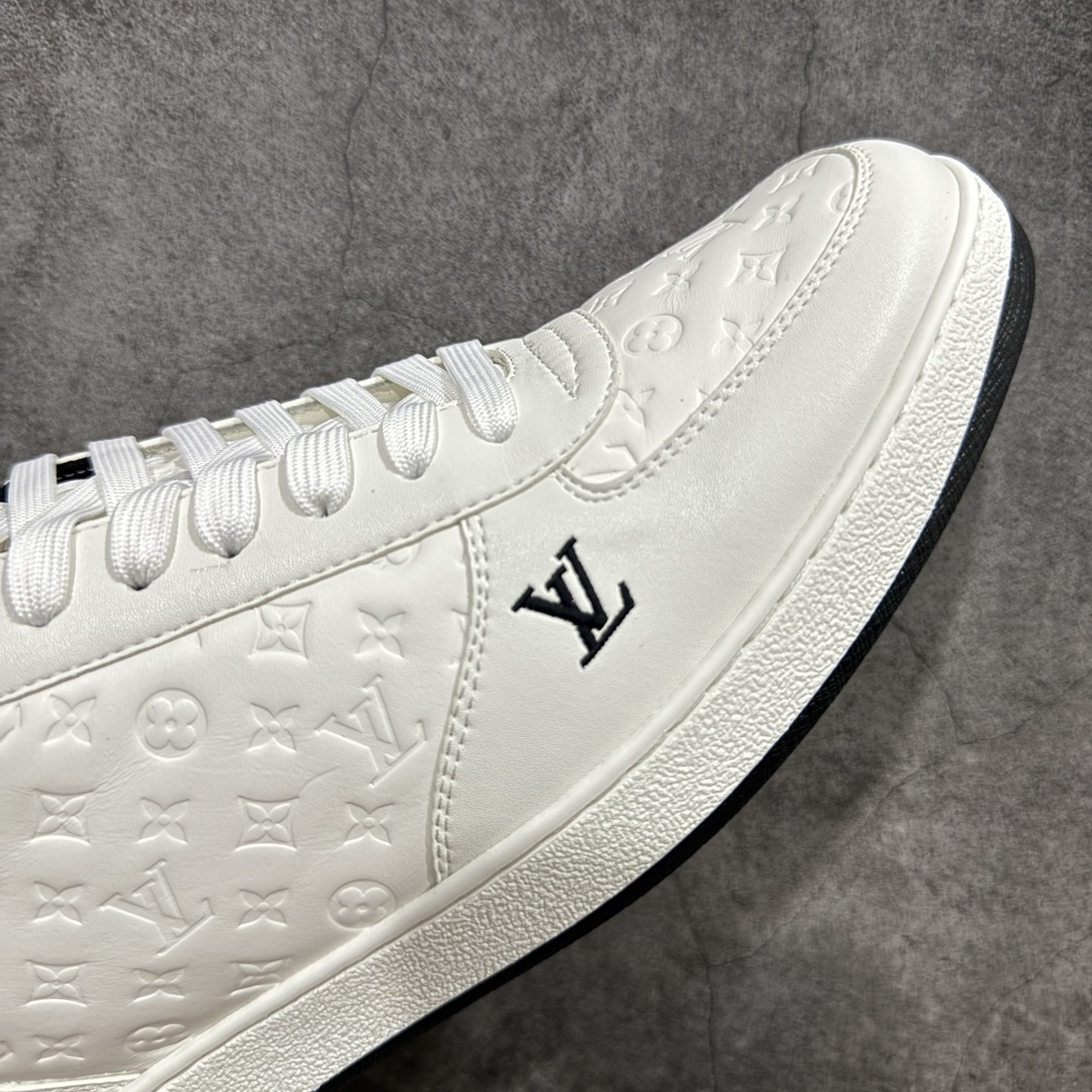 图片[6]-【海淘代购版】Louis Vuitton LV 路易威登 Rivoli 低帮休闲板鞋 海淘代购同渠道品质 高端零售 外贸充正专供 原版购入开发 ZP级全套包装 完美楦型 正确卡色 大底TPU 质感媲美原版 细节与原版一致 请注意区分市面通货材 尺码：38 39 40 41 42 43 44 45 46-选品中心