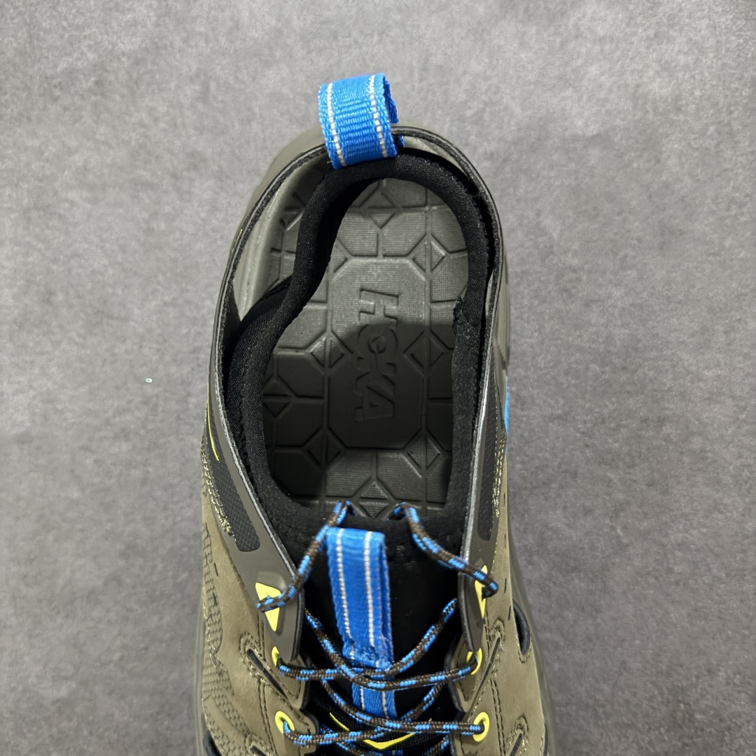 图片[7]-【HK纯原】HOKA One One Hopara Sandals 霍帕拉系列水路两用溯溪3.0 涉水休闲户外露营凉鞋 原版原档案开发 头层磨砂皮 rb+mod组合大底 作为先锋品牌的 HOKA ONE ONE总是以独特的方式 HOPA RA是一款溯溪鞋 又名排水鞋 可长期用于涉水和溯溪 保护脚底和脚趾的安全和舒适 鞋面材料速干 透气 耐磨 鞋底防滑 耐磨 抓地能力强 出于安全考虑 设计要求较高 涉水溯溪过程中 水 泥沙 可以直接从鞋内大孔排出 细纹鞋底使在岩石上抓地能力强 避免打滑 而上路后 鞋面具有快干透气等优点 尺码：36 36.5 37.5 38 39 40 40.5 41 42 42.5 43 44 45-选品中心