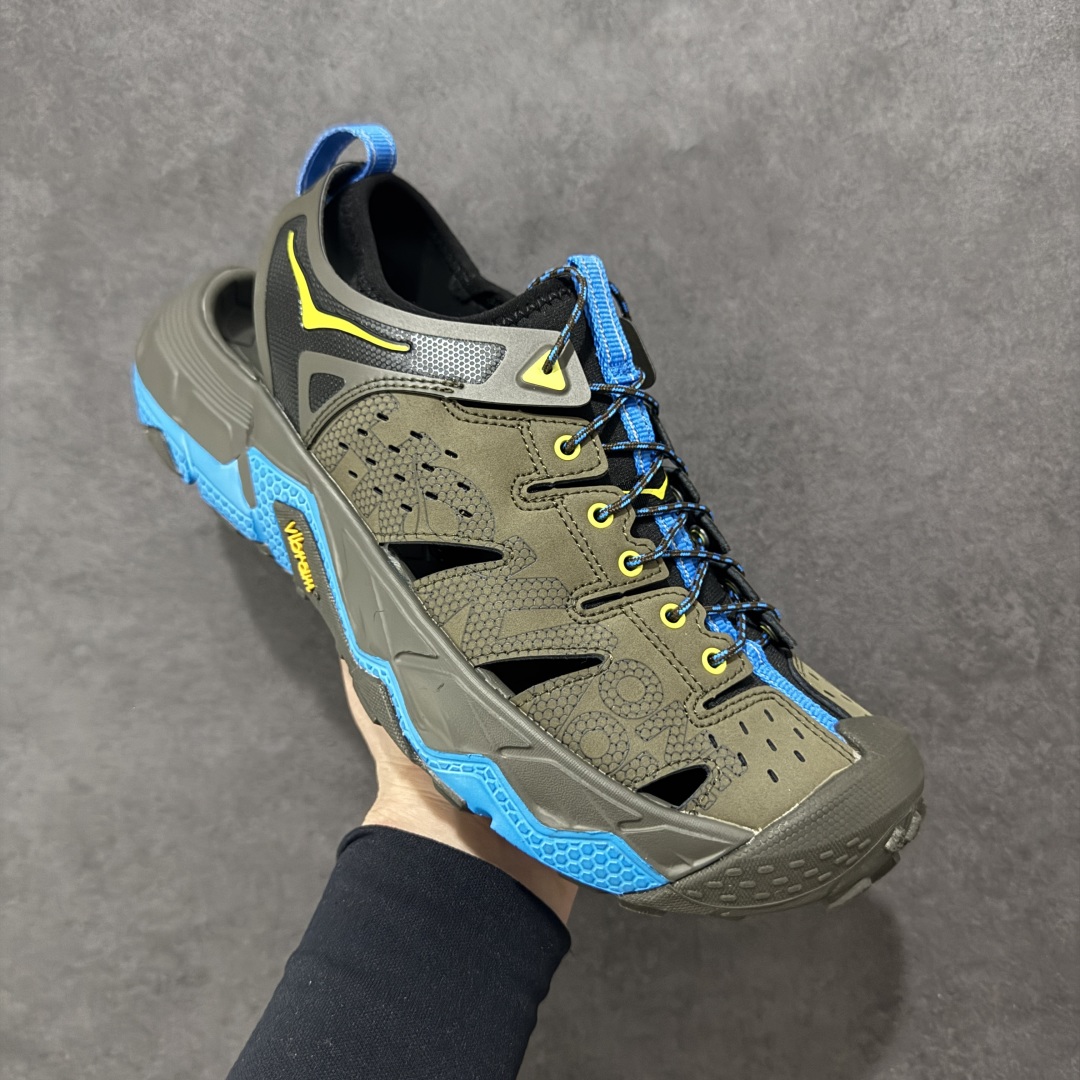 图片[3]-【HK纯原】HOKA One One Hopara Sandals 霍帕拉系列水路两用溯溪3.0 涉水休闲户外露营凉鞋 原版原档案开发 头层磨砂皮 rb+mod组合大底 作为先锋品牌的 HOKA ONE ONE总是以独特的方式 HOPA RA是一款溯溪鞋 又名排水鞋 可长期用于涉水和溯溪 保护脚底和脚趾的安全和舒适 鞋面材料速干 透气 耐磨 鞋底防滑 耐磨 抓地能力强 出于安全考虑 设计要求较高 涉水溯溪过程中 水 泥沙 可以直接从鞋内大孔排出 细纹鞋底使在岩石上抓地能力强 避免打滑 而上路后 鞋面具有快干透气等优点 尺码：36 36.5 37.5 38 39 40 40.5 41 42 42.5 43 44 45-选品中心