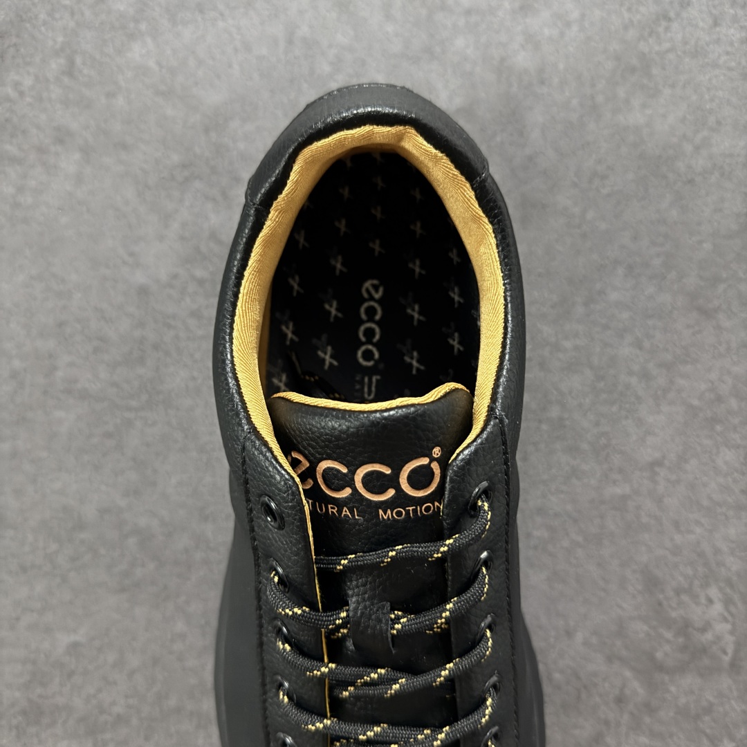 ECCO/爱步 爆款 休闲运动跑鞋/休闲鞋 经典和现代工艺品质融合 精选小牛皮面料