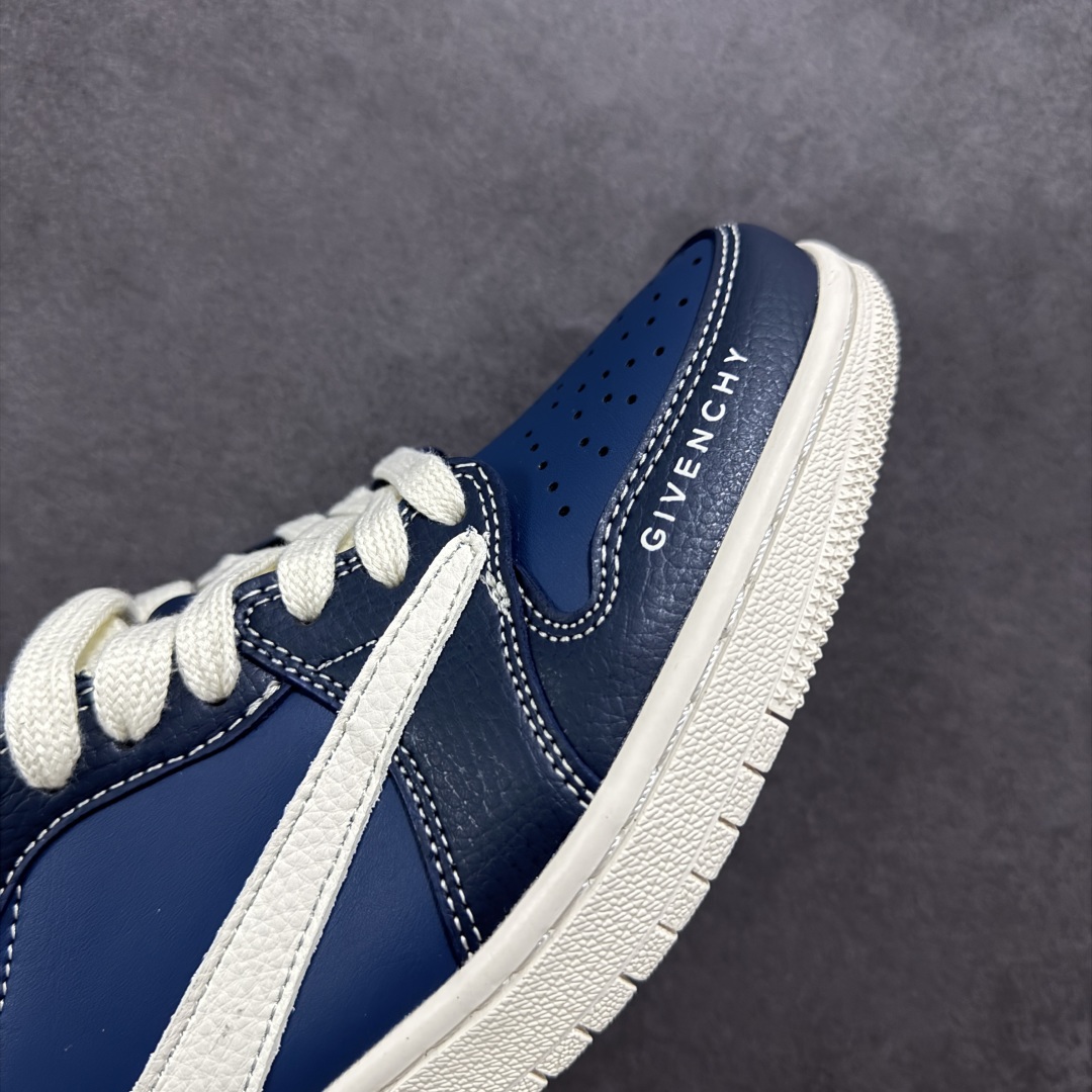 图片[5]-【定制版】Travis Scott x Nike Air Jordan 1 Low x GIVENCHY 三方联名 Air Jordan 1 Low 反转深蓝米白倒钩 纯原版本全鞋采用原装头层皮，用料扎实 精雕细琢鞋型极致还原 飞翼3D打印改良 深度立体 四线中底拉帮皮料选材 钢印 背胶一应俱全 全新批次 原装原模大底全鞋原厂定制皮料，手感细腻正确折边工艺 完美细节诠释 货号：QY0568 962 尺码：36-46（半）-选品中心