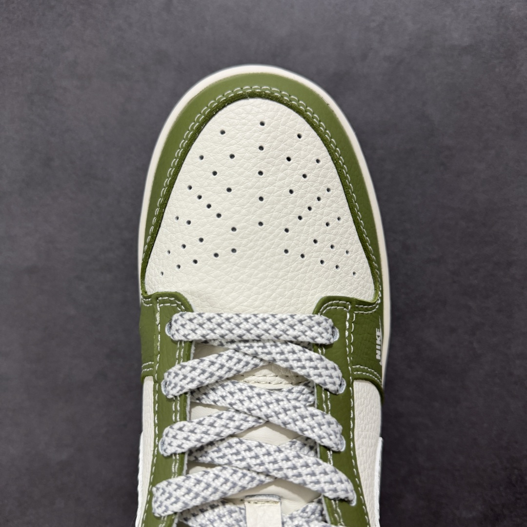 【定制版】Nike SB Dunk Low 斯图西联名 军绿英文勾 周年高端定制 低帮休闲板鞋 XS6089-592