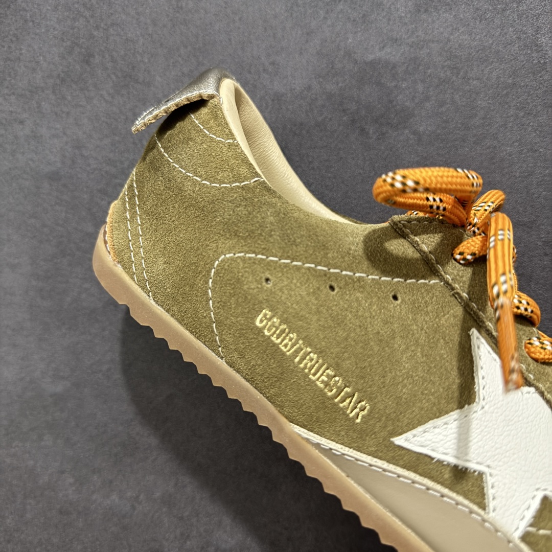 图片[6]-【广东纯原版本】GGDB Golden Goos* 25ss 德训鞋ggdb经典情侣款小脏鞋 火红程度上怼小白鞋，下踩各类小脏鞋！小红书爆款推荐 明星私服上脚示范 ×就是这么百搭 ！再也不用担心洗鞋的问题啦！ 鞋面原版定制牛皮（做旧精髓所在）内里毛巾+牛皮垫脚，原版开模3.5cm内**乳胶鞋垫…… 不规则手工打磨做破鞋面，就连鞋底也是打磨做旧的~~ 尺码：35 36 37 38 39 40-选品中心