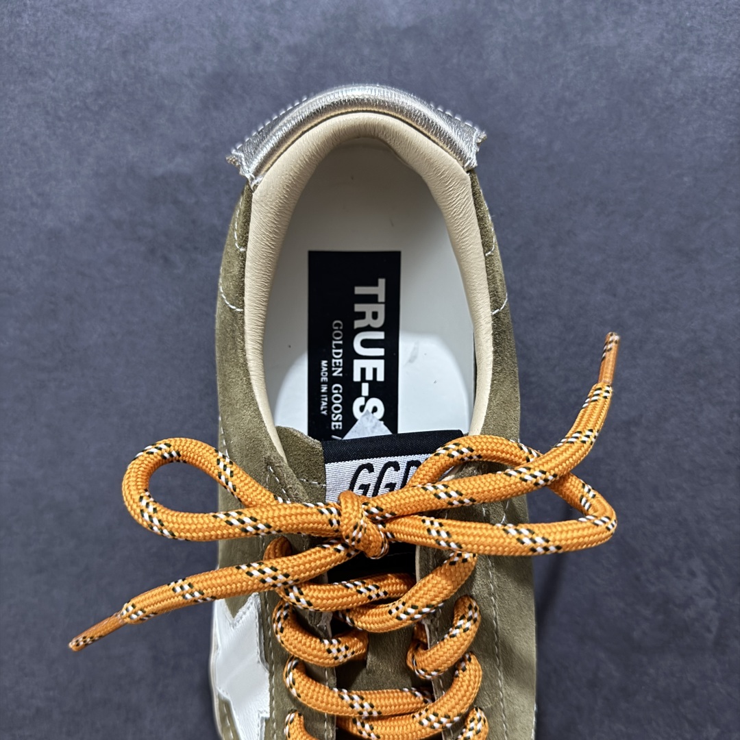 图片[7]-【广东纯原版本】GGDB Golden Goos* 25ss 德训鞋ggdb经典情侣款小脏鞋 火红程度上怼小白鞋，下踩各类小脏鞋！小红书爆款推荐 明星私服上脚示范 ×就是这么百搭 ！再也不用担心洗鞋的问题啦！ 鞋面原版定制牛皮（做旧精髓所在）内里毛巾+牛皮垫脚，原版开模3.5cm内**乳胶鞋垫…… 不规则手工打磨做破鞋面，就连鞋底也是打磨做旧的~~ 尺码：35 36 37 38 39 40-选品中心