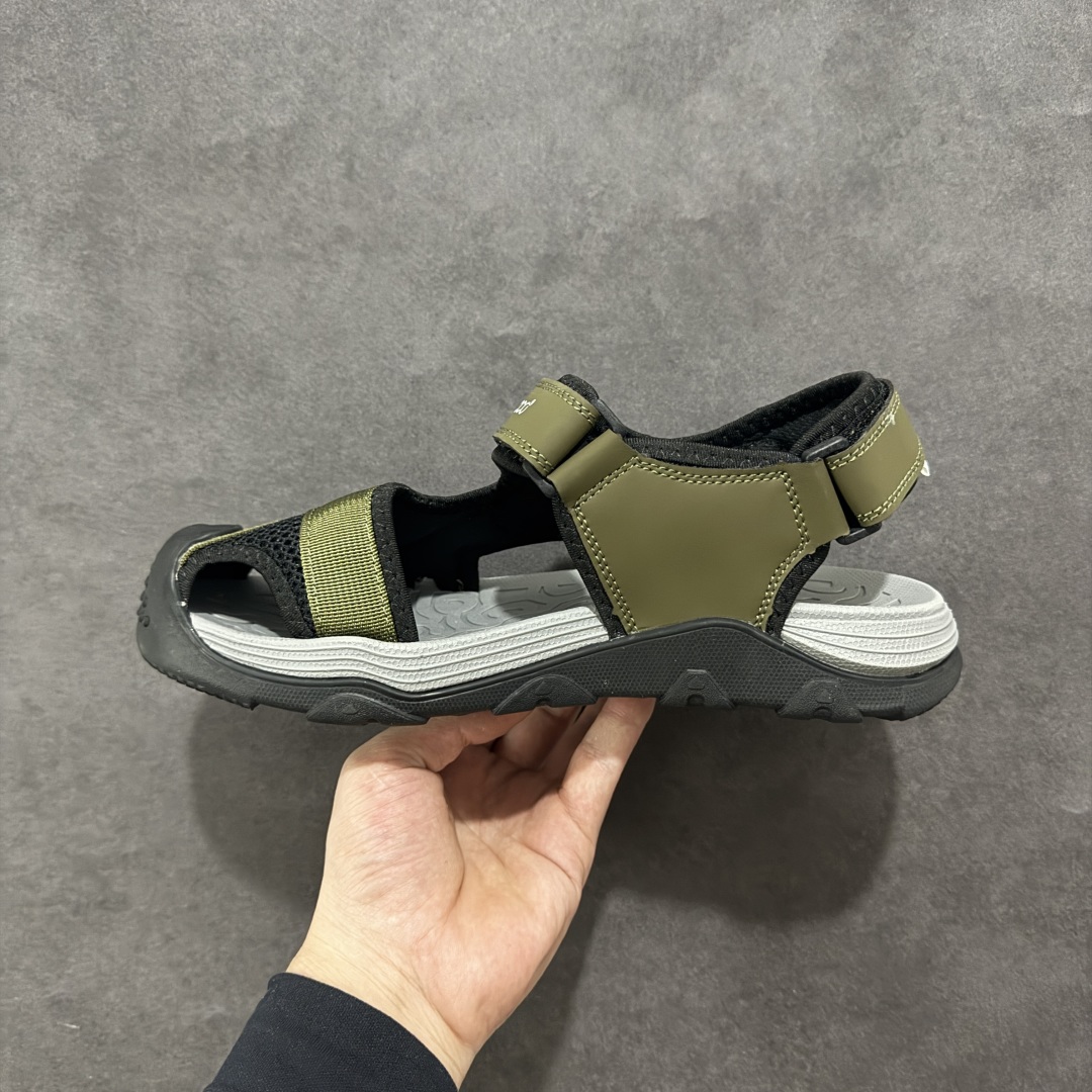 图片[2]-【公司级】ECCO爱步BIOM男士户外越野运动包头凉鞋 山地系列 户外运动 牛皮与纺织品拼接鞋面 时尚个性，出街有型 直接注塑工艺连接鞋面与鞋底 一体成型，合脚耐穿 创新鞋钉，橡胶外底 防滑耐磨 提供抓地力 多方位牵引力与稳定性能 稳固防护 循迹山迹 尺码：39 40 41 42 43 44（标准码）-选品中心