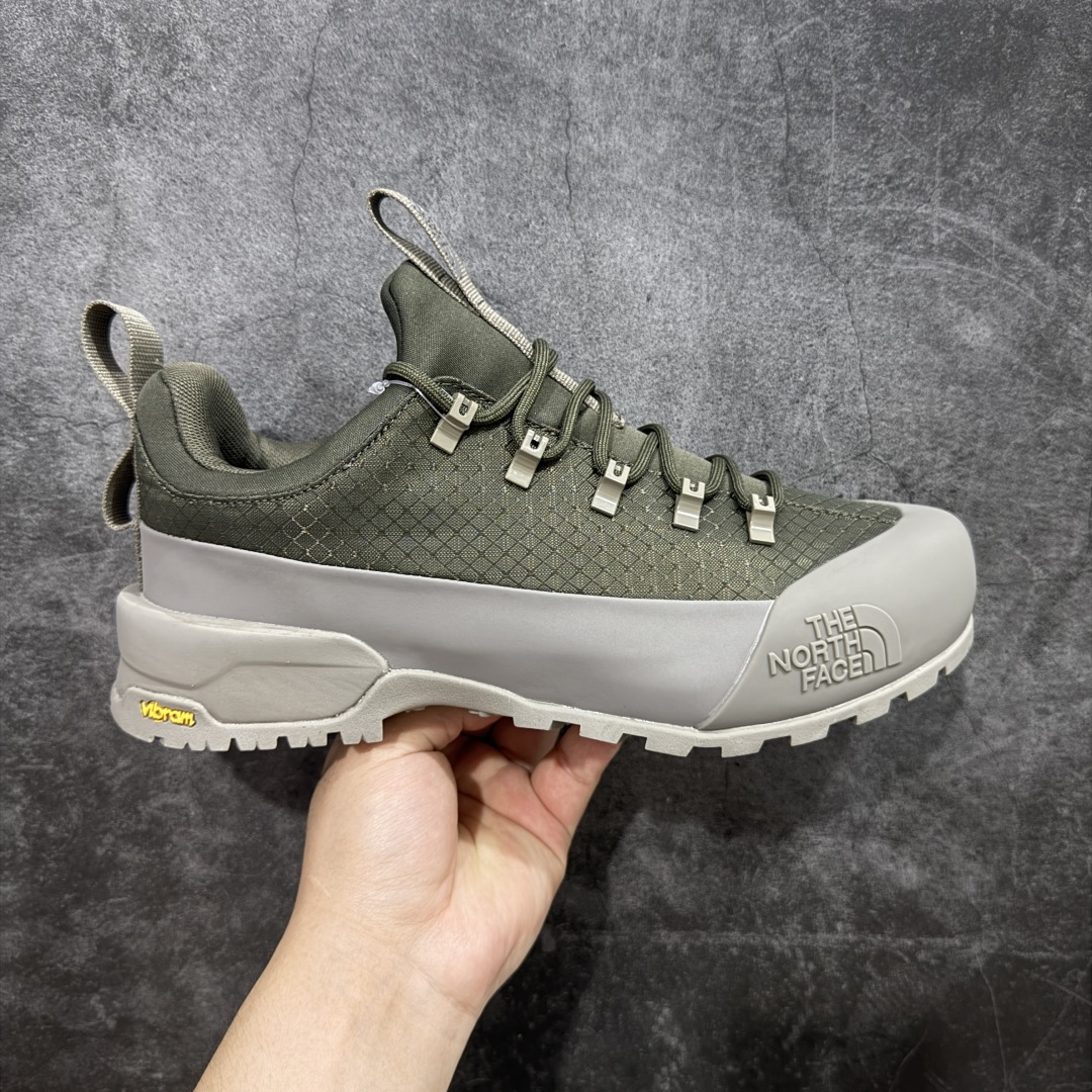 【顶级防水版】北面THE NORTH FACE GLENCLYFFE TNF舒适休闲减震耐磨 低帮跑步鞋 男女鞋 登山鞋 高品质四季户外防水耐磨徒步鞋 鞋面采用GTX防水面料 真防水 Vibram黄金大底 具有出色的抓地力和稳定性,在户外越野中勇往直前! 回弹性中底具有出色的缓震效果,高性能大底,强力抓地,从容应对多种地形! 尺码:36-45-选品中心
