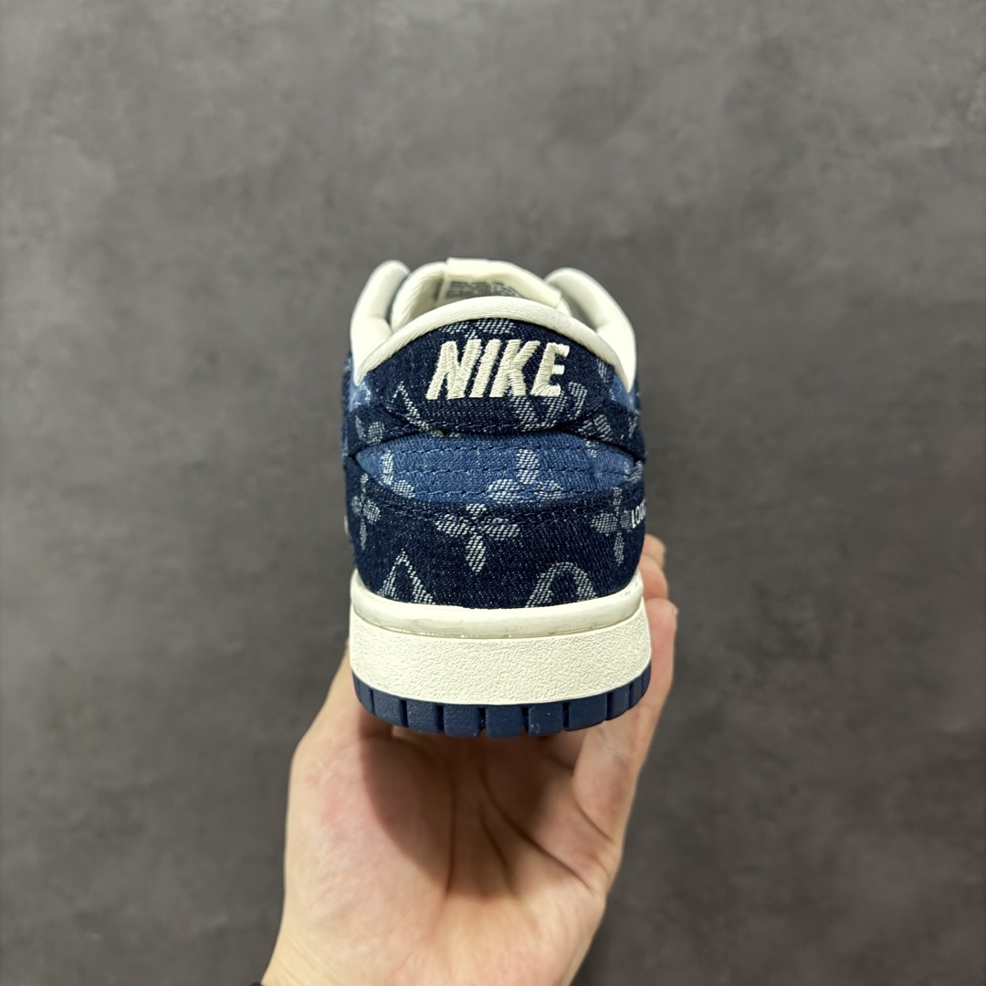 图片[4]-【定制版】NIKE SB Dunk Low x Louis Vuitton 深蓝牛仔布 公司级出品 极力推荐 原装头层材料 独家版型蒸餾加工 帶來的是更好的视觉和脚感体验 大厂纯原品质出货 清洁度 电绣工艺 皮料切割干净无任何毛边 细节完美 货号：CH8311 272 尺码： 36 36.5 37.5 38 38.5 39 40 40.5 41 42 42.5 43 44 44.5 45-选品中心