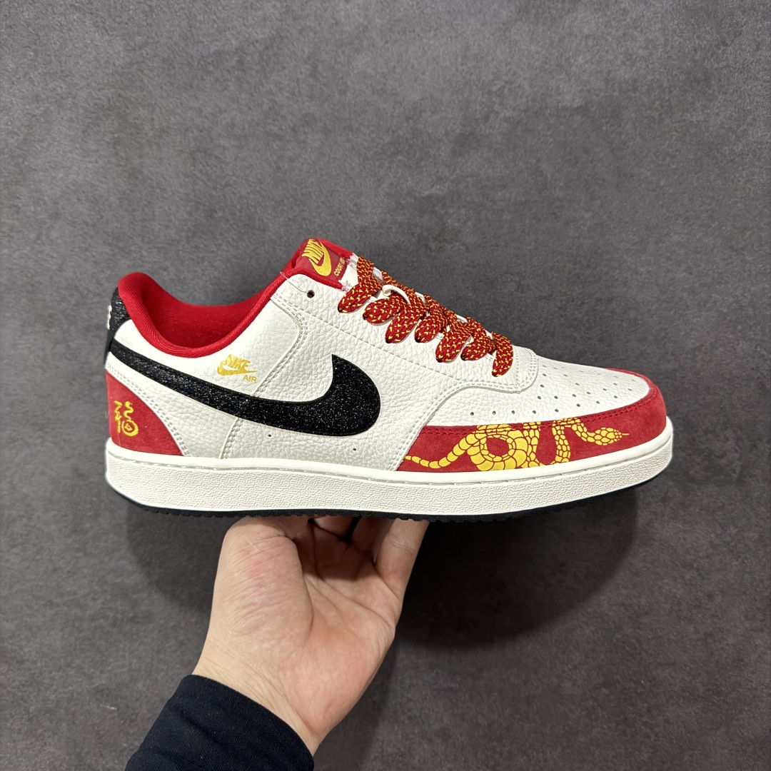 【定制版】Nike Court Vision Low 蛇年限定休闲运动板鞋 纯原版本低帮百搭透气休闲运动板鞋,经典耐用的设计,兼顾舒适脚感和出众风范,演绎匠心之作。结构性的支撑贴合感结合复古篮球设计,塑就场外全明星风范 货号: FD5188-129 尺码:36 36.5 37.5 38 38.5 39 40 40.5 41 42 42.5 43 44 44.5 45-选品中心