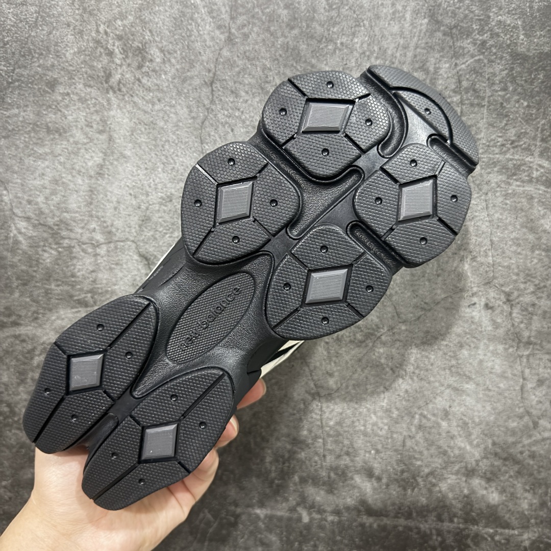 【纯原版】 New Balance NB9060 联名款 复古休闲运动慢跑鞋 黑白色 U9060ZBS