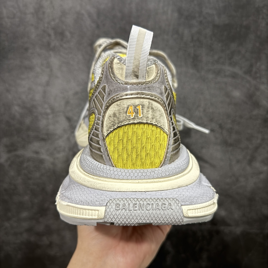 图片[4]-【XA版本】BALENCIAGA 3XL Sneakers 巴黎世家十代网布系带低帮走秀复古老爹鞋 全套原纸板楦头开发 最原汁原味的灵魂版型 全鞋荧光划线卡点 胶水把控整洁度追求极致完美 每一双都是工艺品 多重QC质检 超越公司货的品控标准 实实在在的免检产品 原盒原配 正确字体电绣 粗细、位置、大小正确 侧边TPU 透气孔匹配意产原版 正确分离大底 TPU软底 原版一致大底LOGO 立体感十足 原厂皮料水洗做旧 采购原厂网纱 不含皮革 网布材料和聚氨酯 磨损效果 鞋头边缘和后帮 Balenciaga 徽标 鞋面和后跟凸印尺码 鞋舌 3XL 橡胶品牌标识和反光细节 鞋帮拉袢和鞋舌拉祥 配反光细节 备用鞋带在鞋履前侧 可在穿着前取下 便于不同造型搭配 偏大一码 尺码：35-46-选品中心