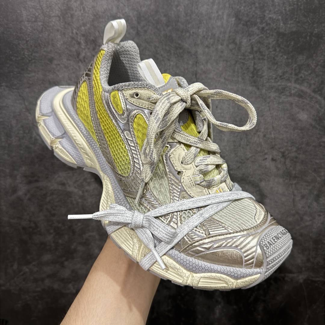 图片[3]-【XA版本】BALENCIAGA 3XL Sneakers 巴黎世家十代网布系带低帮走秀复古老爹鞋 全套原纸板楦头开发 最原汁原味的灵魂版型 全鞋荧光划线卡点 胶水把控整洁度追求极致完美 每一双都是工艺品 多重QC质检 超越公司货的品控标准 实实在在的免检产品 原盒原配 正确字体电绣 粗细、位置、大小正确 侧边TPU 透气孔匹配意产原版 正确分离大底 TPU软底 原版一致大底LOGO 立体感十足 原厂皮料水洗做旧 采购原厂网纱 不含皮革 网布材料和聚氨酯 磨损效果 鞋头边缘和后帮 Balenciaga 徽标 鞋面和后跟凸印尺码 鞋舌 3XL 橡胶品牌标识和反光细节 鞋帮拉袢和鞋舌拉祥 配反光细节 备用鞋带在鞋履前侧 可在穿着前取下 便于不同造型搭配 偏大一码 尺码：35-46-选品中心