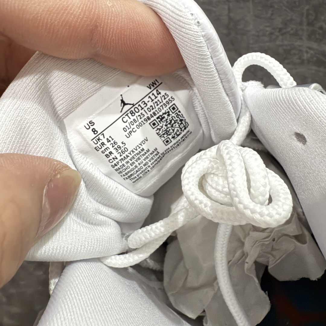 图片[6]-【TK至尊版】Air Jordan AJ12 Retro 潮流 中帮 复古篮球鞋 白蓝 法国蓝 CT8013-114 一比一原厂皮 最正确的版型 鞋盒 鞋盒标 芯片 更多12代的配色陆续出齐 真真的做到市场12代天花板 国外强烈推荐版本 外贸混卖专供品质 国内专业外贸AJ大厂出品 原厂楦头纸板 原厂皮料打造 原厂真碳板 内置气垫 尺码：40 40.5 41 42 42.5 43 44 44.5 45 46 47.5-选品中心