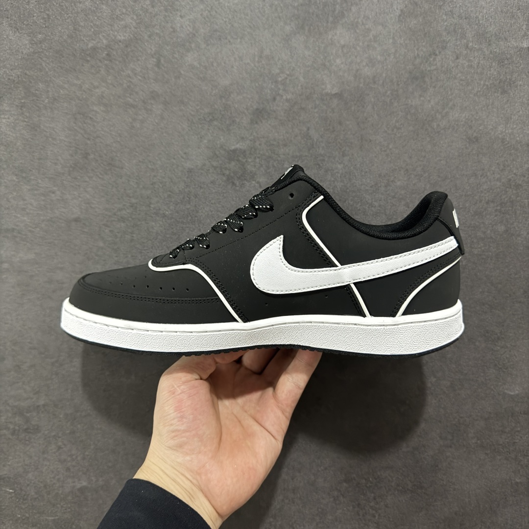 图片[2]-【定制版】Nike Court Vision Low 斯图西联名 休闲运动板鞋 纯原版本 低帮百搭透气休闲运动板鞋，经典耐用的设计，兼顾舒适脚感和出众风范，演绎匠心之作。结构性的支撑贴合感结合复古篮球设计，塑就场外全明星风范 货号： FD5188 113 尺码：36 36.5 37.5 38 38.5 39 40 40.5 41 42 42.5 43 44 44.5 45-选品中心