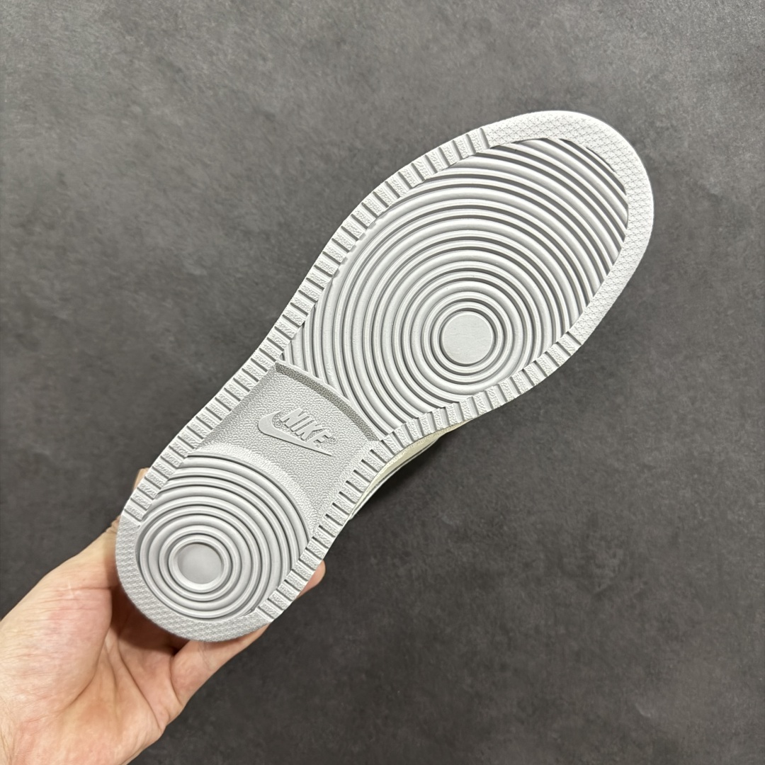 图片[9]-【定制版】Nike Court Vision Low 北面联名 休闲运动板鞋 纯原版本 低帮百搭透气休闲运动板鞋，经典耐用的设计，兼顾舒适脚感和出众风范，演绎匠心之作。结构性的支撑贴合感结合复古篮球设计，塑就场外全明星风范 货号： FD5188 119 尺码：36 36.5 37.5 38 38.5 39 40 40.5 41 42 42.5 43 44 44.5 45-选品中心