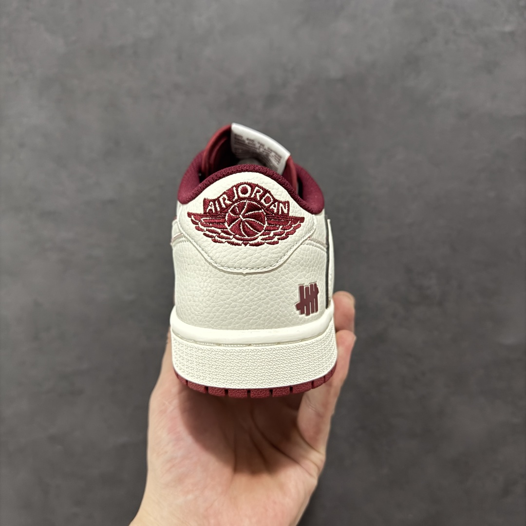 【定制版】Travis Scott x Fragment Design x Air Jordan 1 Low SP AJ1 联名款 低帮文化休闲板鞋 DF1845-536