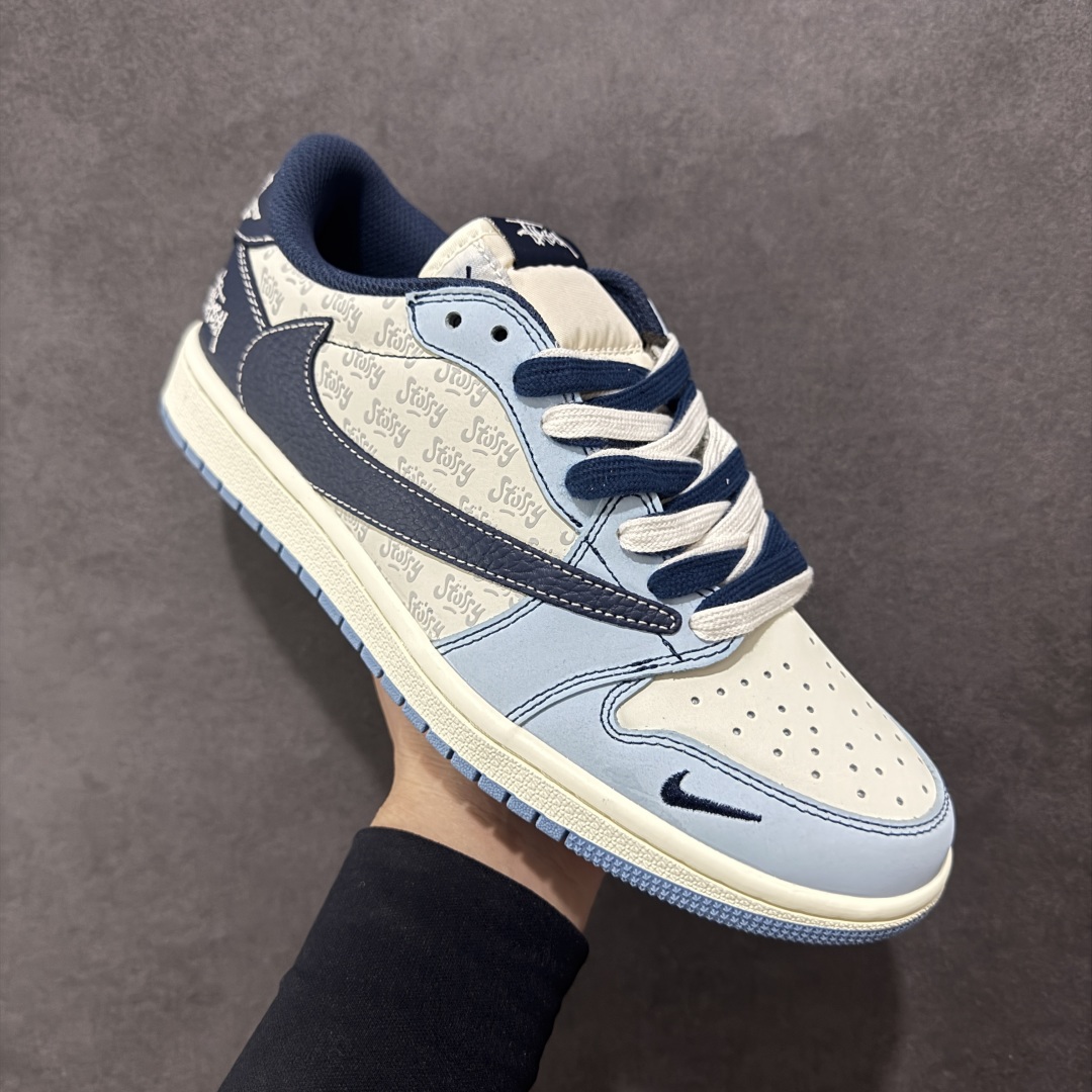 【定制版】Travi Scott x Fragment Design x Air Jordan 1 Low SP AJ1 斯图西联名 白蓝拼接 低帮文化休闲板鞋 XZ5749-010