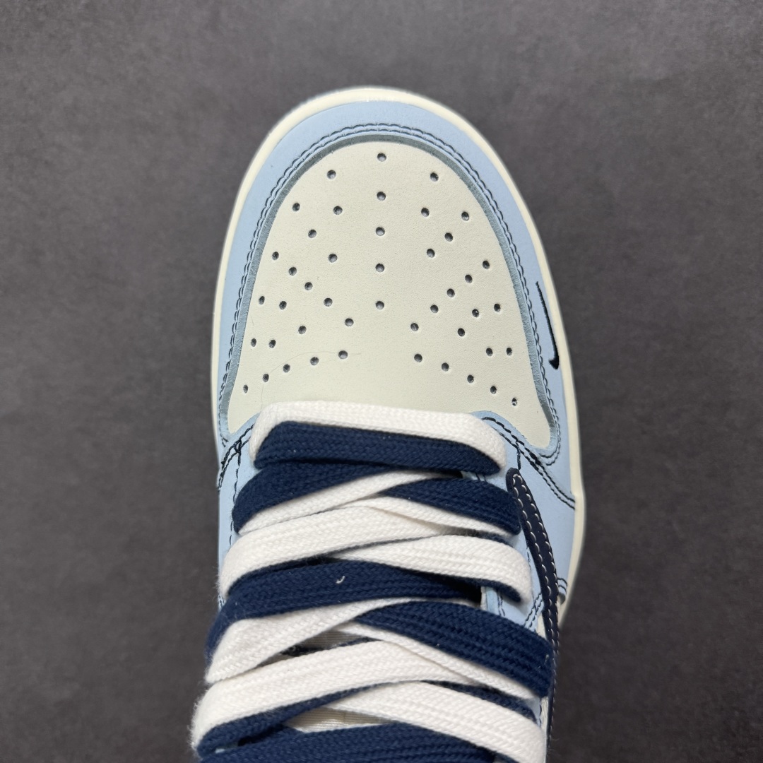 【定制版】Travi Scott x Fragment Design x Air Jordan 1 Low SP AJ1 斯图西联名 白蓝拼接 低帮文化休闲板鞋 XZ5749-010