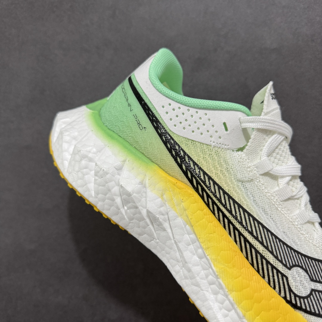 SAUCONY索康尼 ENDORPHIN PRO系列啡鹏4男女低帮缓震跑步鞋