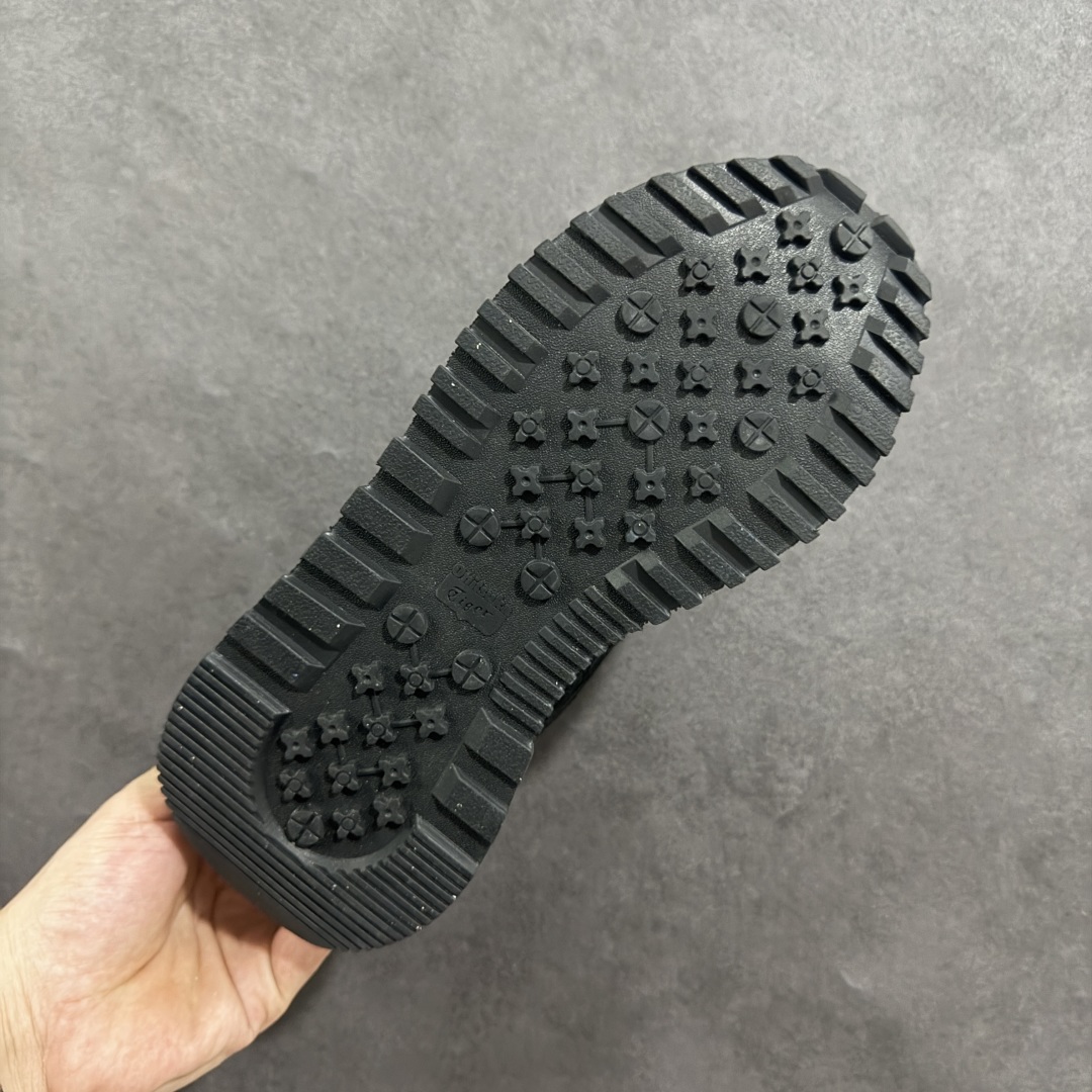  
【纯原版】Asics Ointsuka Tiger Moage co
亚瑟士鬼冢虎复古经典跑鞋
产品