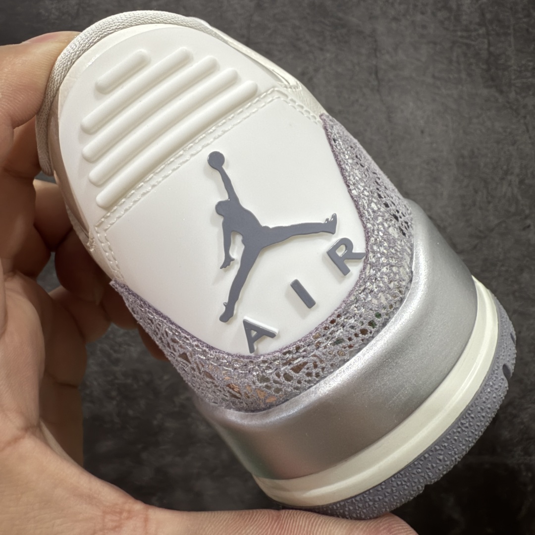 图片[2]-【OG纯原】Air Jordan 3 Retro \”Sail Metallic Silver\” 金属银 AJ3 乔丹3代 aj3 乔3 金属白银 乔丹篮球鞋 国内一线大厂OG出品 匠心打造 原厂皮料原厂数据 全新纸板 模具打造 外贸 平台高端零售专供品质 品质毋庸置疑 一眼正品既视感 细节均已解码 尺码：36 36.5 37.5 38 38.5 39 40 40.5 41 42 42.5 43 44 44.5-选品中心