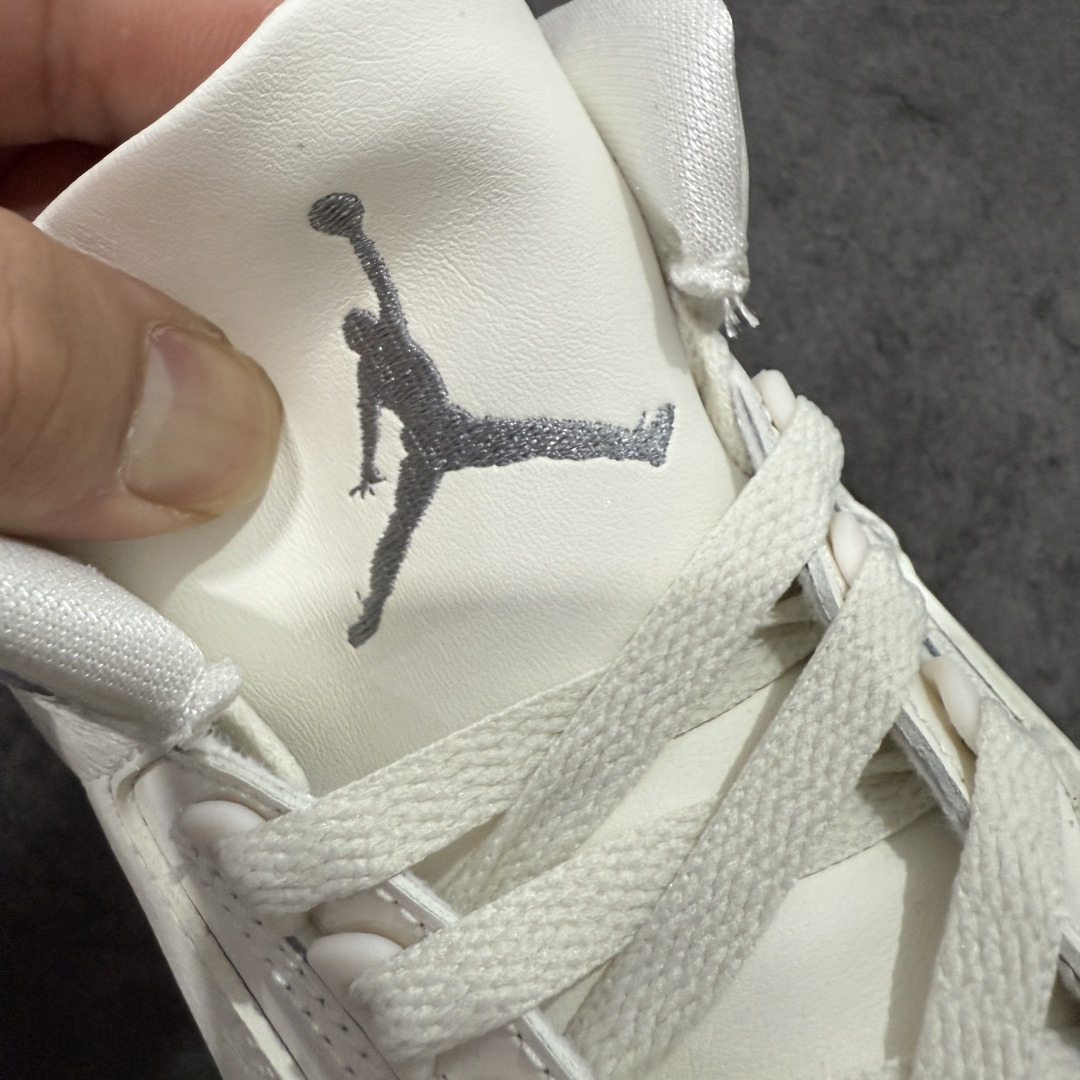 图片[7]-【OG纯原】Air Jordan 3 Retro \”Sail Metallic Silver\” 金属银 AJ3 乔丹3代 aj3 乔3 金属白银 乔丹篮球鞋 国内一线大厂OG出品 匠心打造 原厂皮料原厂数据 全新纸板 模具打造 外贸 平台高端零售专供品质 品质毋庸置疑 一眼正品既视感 细节均已解码 尺码：36 36.5 37.5 38 38.5 39 40 40.5 41 42 42.5 43 44 44.5-选品中心