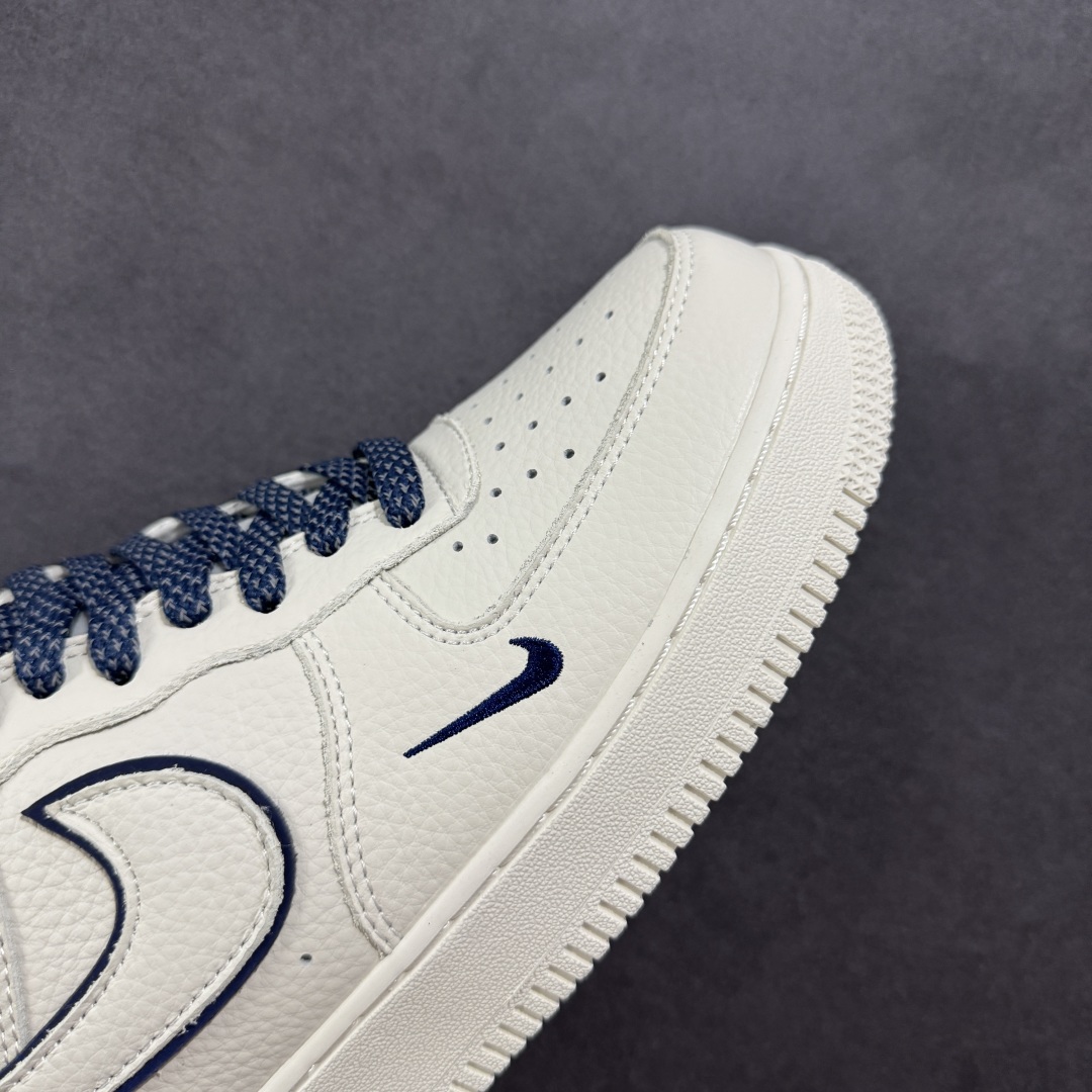 240 【定制版】Nike Air Force 1'07 Low 满天星低帮空军一号休闲板鞋 MJ0319-026