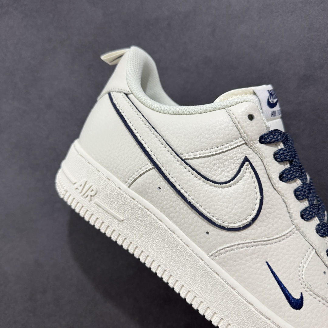 240 【定制版】Nike Air Force 1'07 Low 满天星低帮空军一号休闲板鞋 MJ0319-026