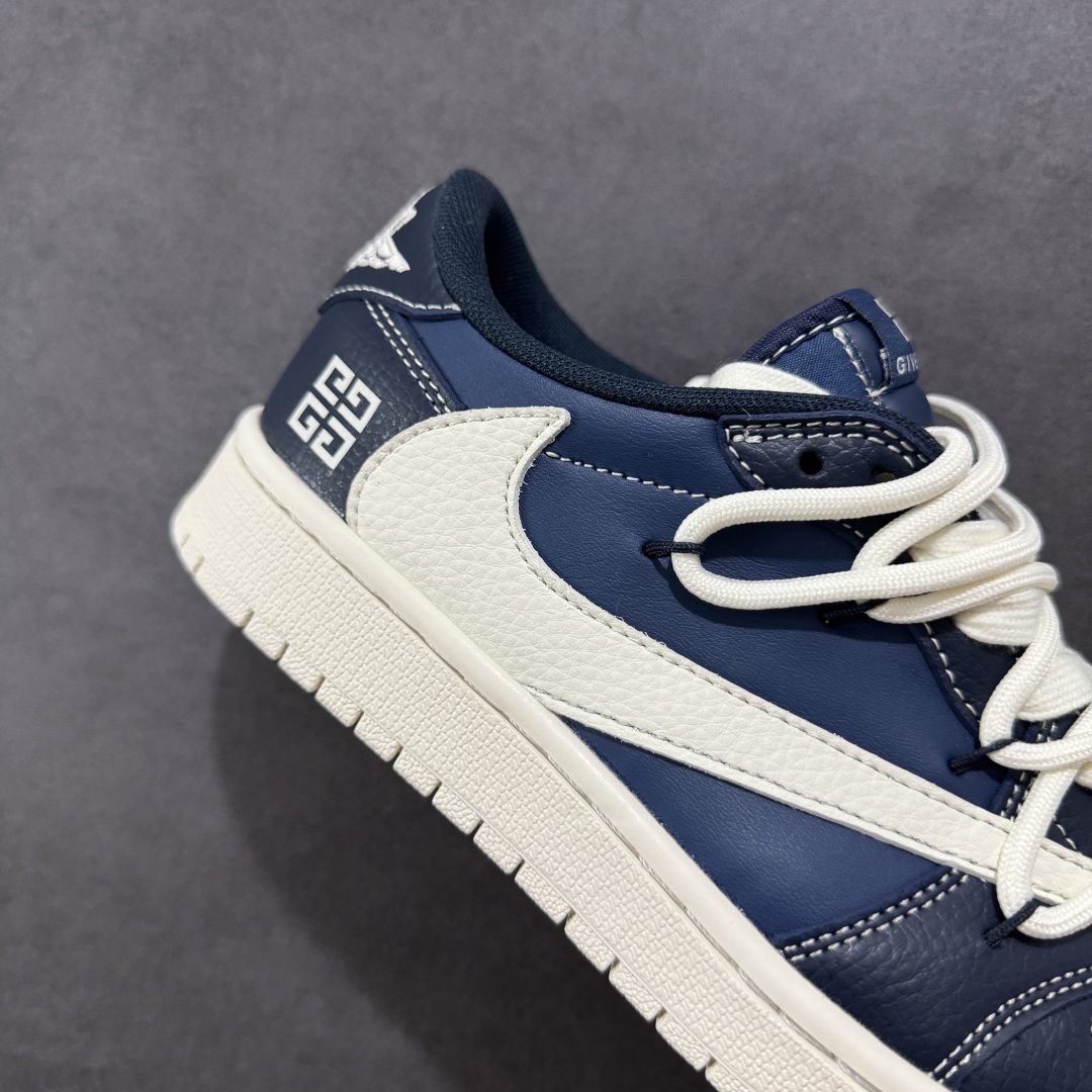 300 【定制版】Travis Scott x Nike Air Jordan 1 Low x GIVENCHY Air Jordan 1 Low 反转深蓝米白倒钩 DM6868-105