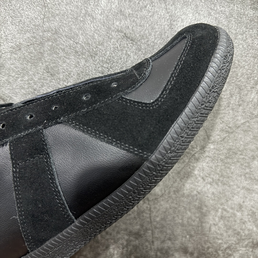 400 【渠道版】Maison Margiela MM6梅森马吉拉 Calfskin Replica 复古 德训 时尚板鞋