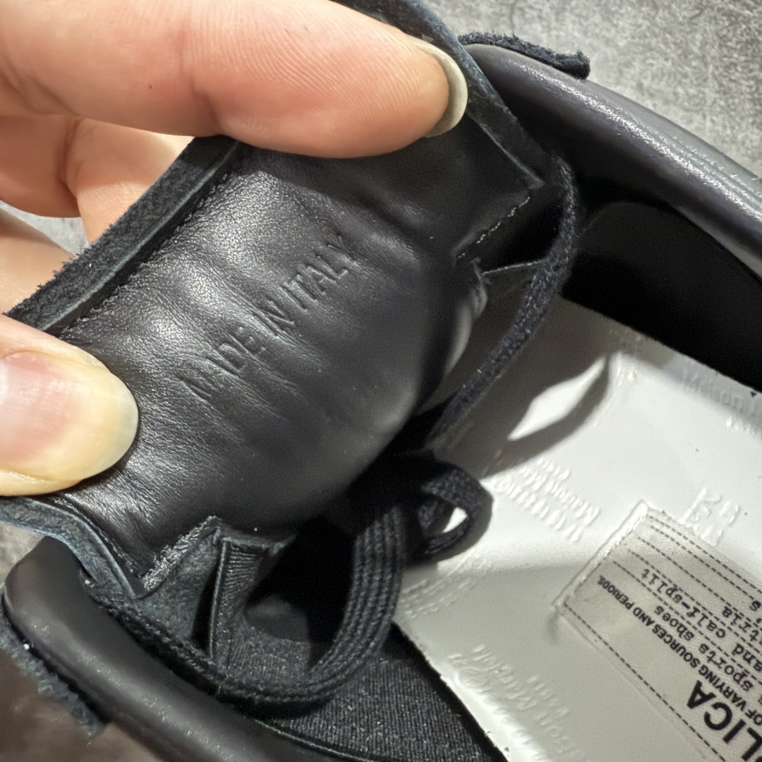  
【渠道版】Maison Margiela MM6梅森马吉拉 Calfskin Replica 复古 