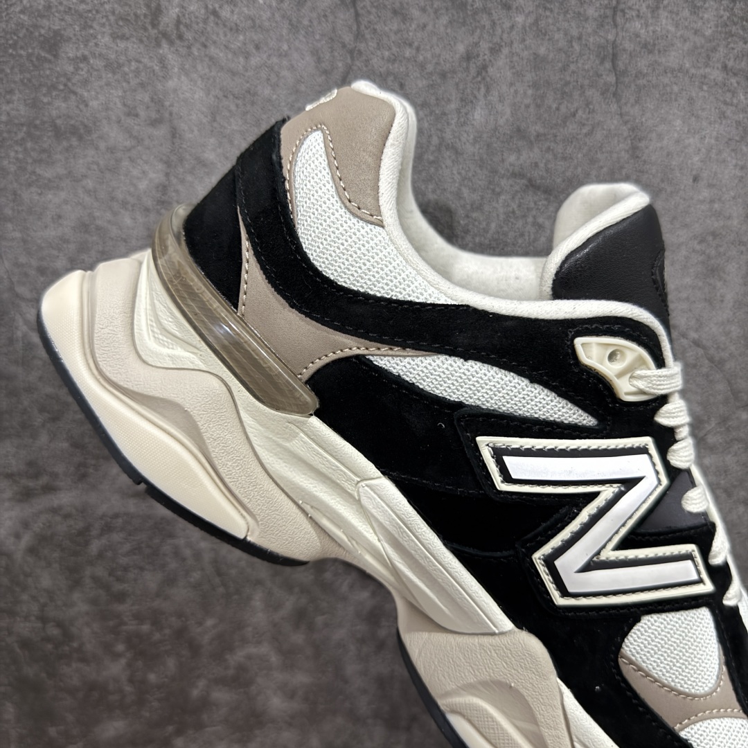 260 【纯原版】 New Balance NB9060 联名款 复古休闲运动慢跑鞋 黑白色 U9060BLZ