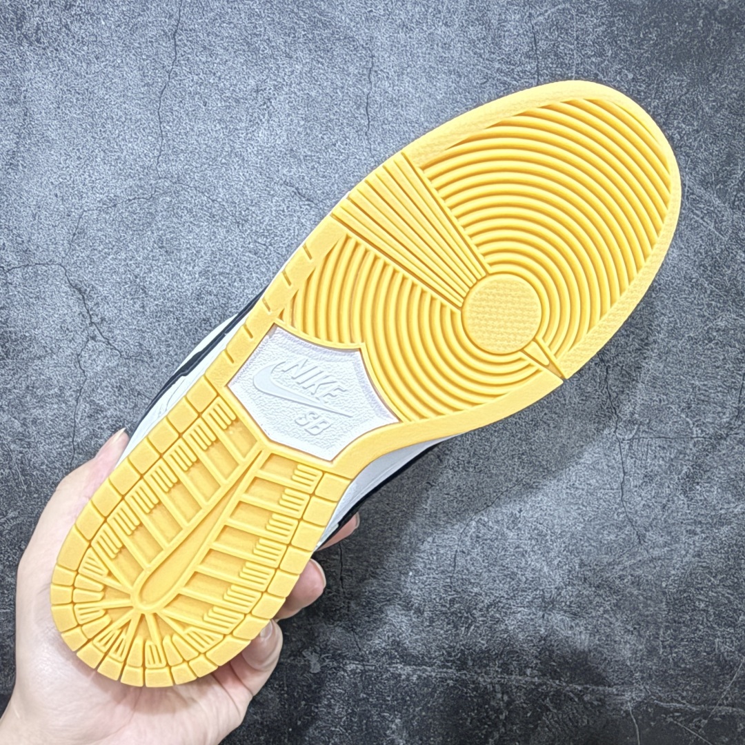 320 【M版纯原】Dunk SB Low White Gum白色黑勾生胶底 CD2563-101