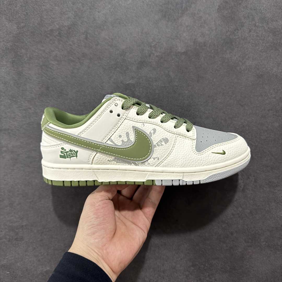  
【定制版】Nike SB Dunk Low 斯图西联名 双拼爆炸绿勾 周年高端定制 低帮休闲板鞋 X