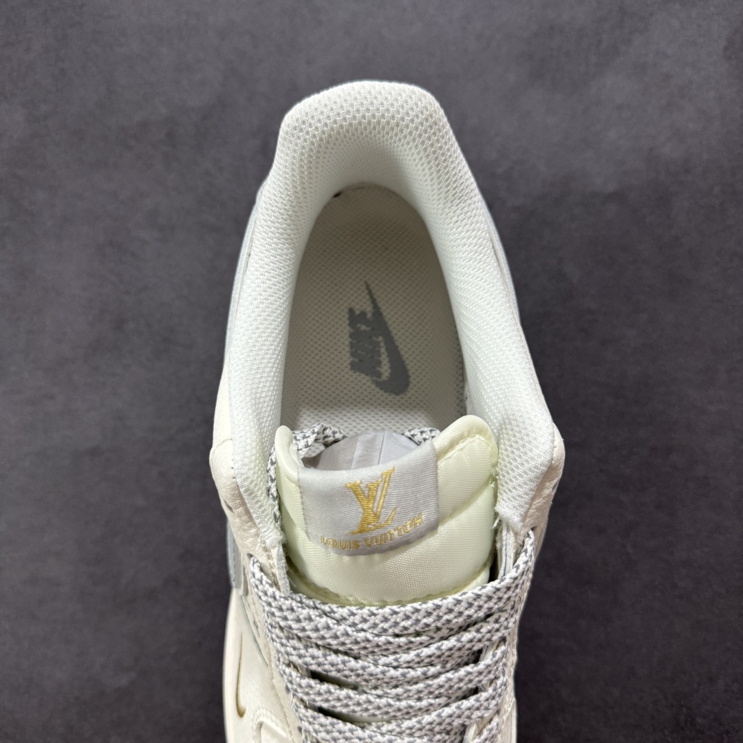 260 【定制版】Nike Air Force 1'07 Low LV联名 印花小金勾 空军一号低帮休闲板鞋 XX3168-159