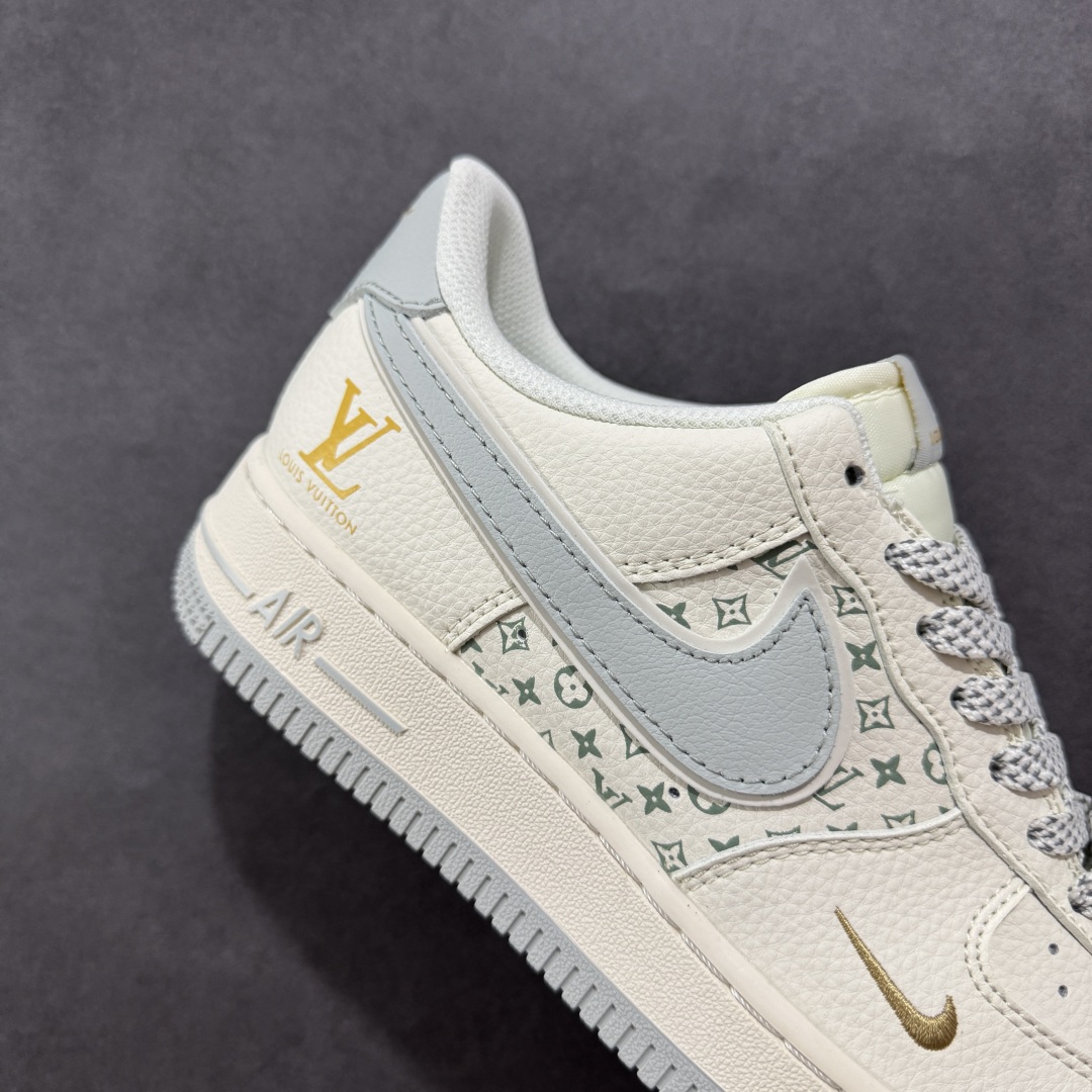 260 【定制版】Nike Air Force 1'07 Low LV联名 印花小金勾 空军一号低帮休闲板鞋 XX3168-159