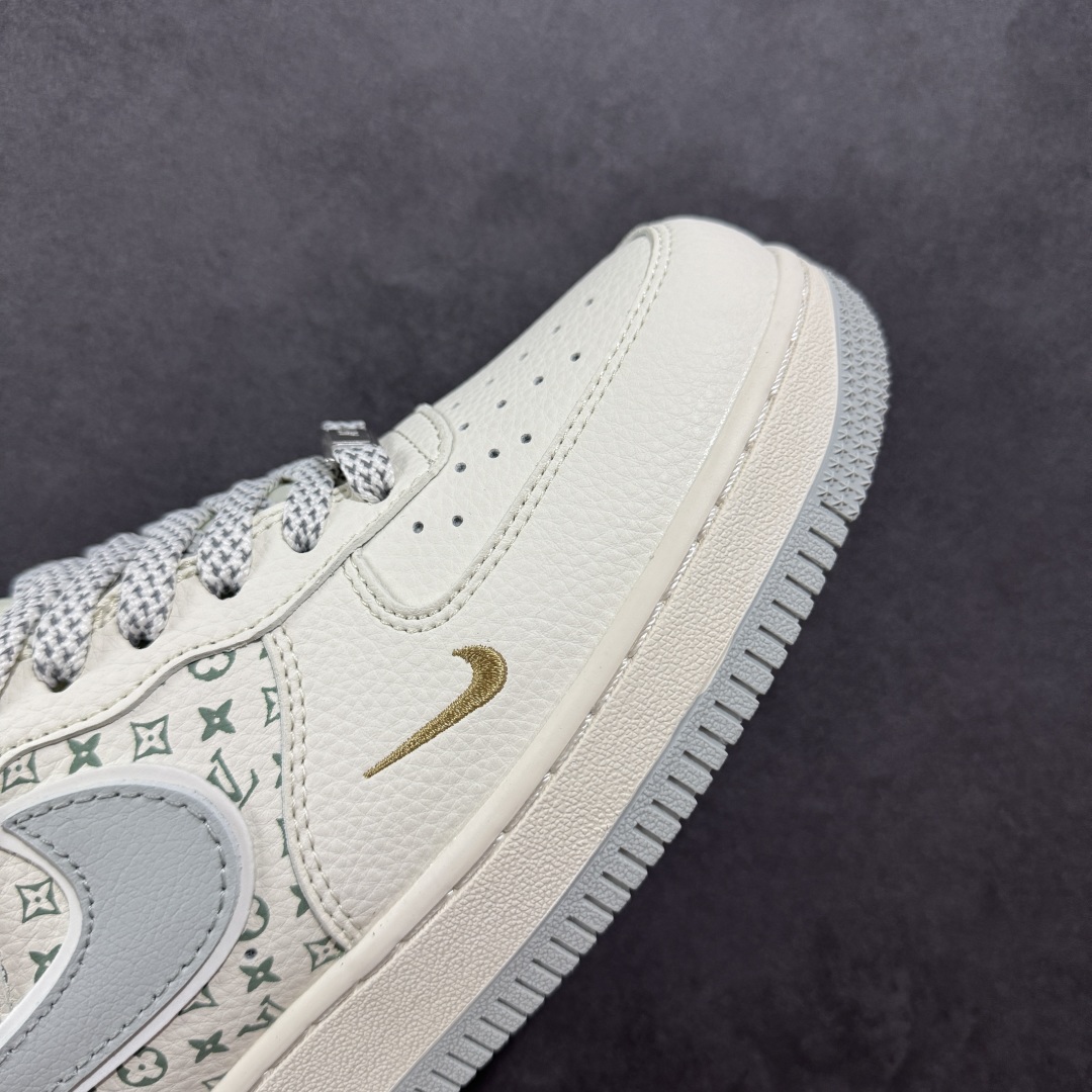 260 【定制版】Nike Air Force 1'07 Low LV联名 印花小金勾 空军一号低帮休闲板鞋 XX3168-159