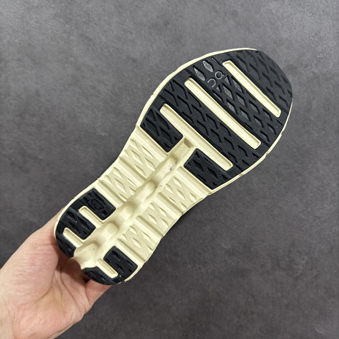 图片[9]-【PE版本】ON昂跑系列 鞋面采用一体成型布料 有弹性非常透气 鞋底是镂空设计 运用了CLOUDTILT专利技术 弹力十足 毫无负重感 适合日常长距离行走或者休闲旅游 跑步 尺码 36 36.5 37.5 38 38.5 39 40 40.5 41 42 42.5 43 44 44.5 45-选品中心